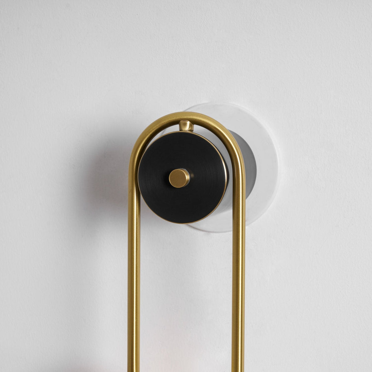 Aldleyis Arched Wall Light
