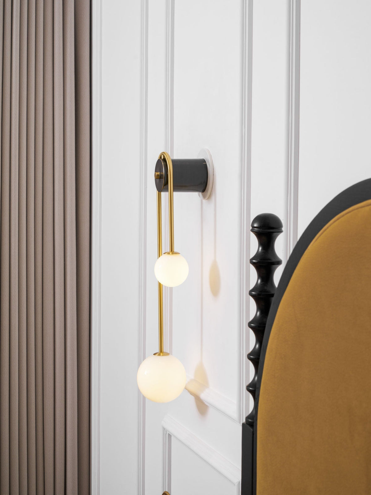 Aldleyis Arched Wall Light