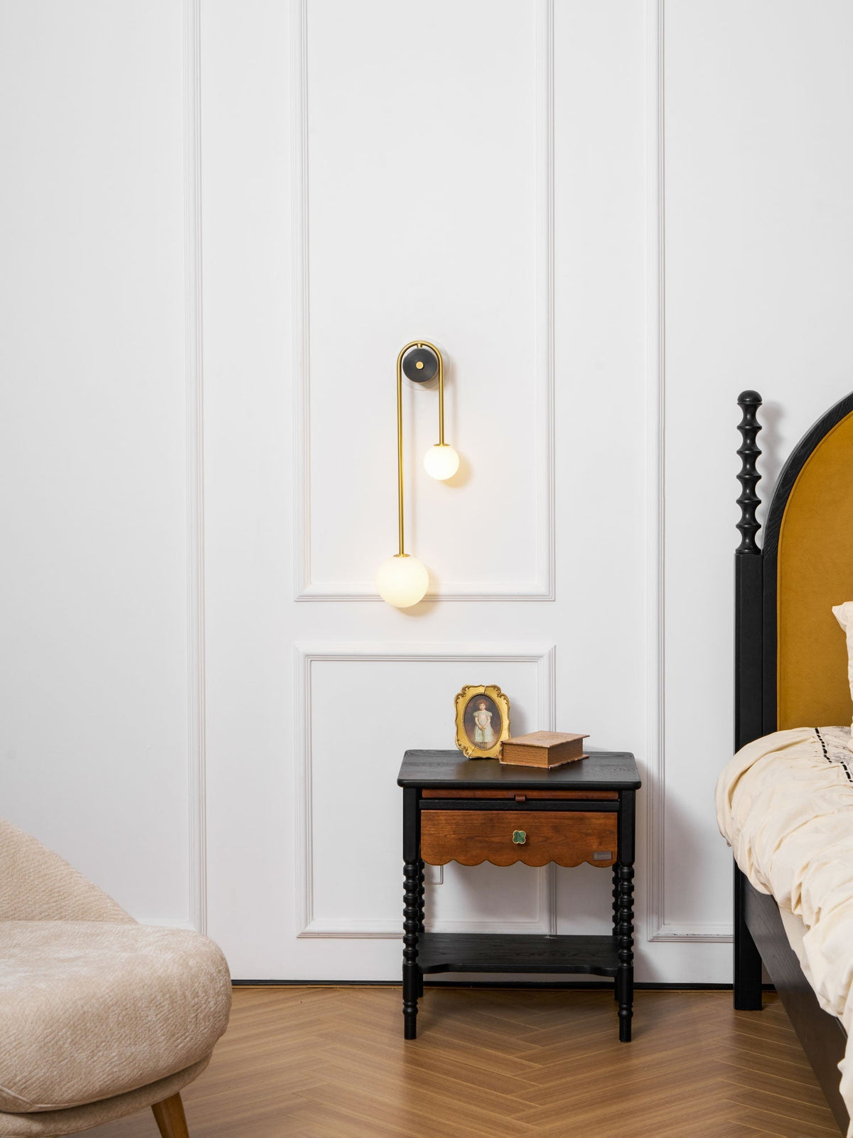 Aldleyis Arched Wall Light