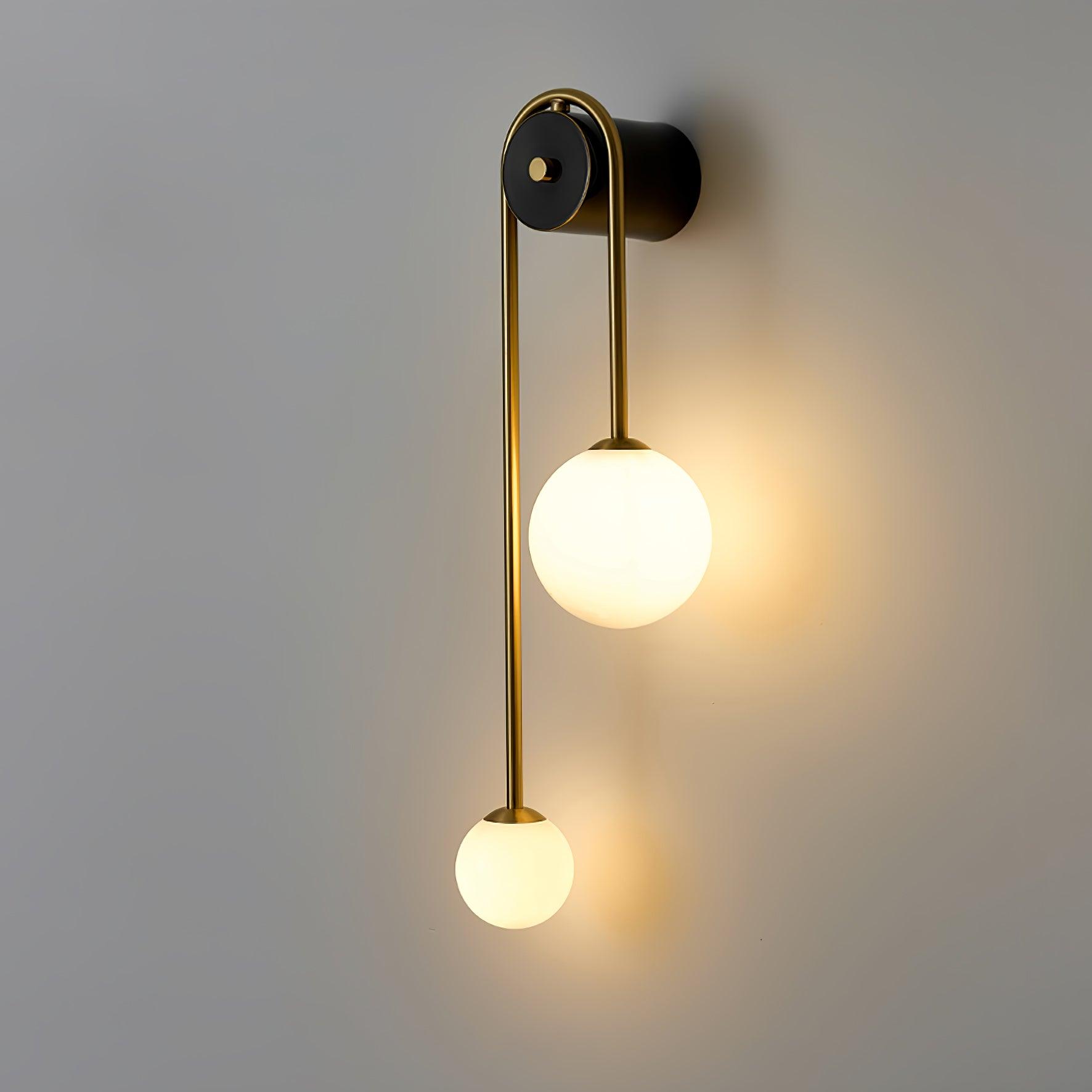 Skavon Wall Light