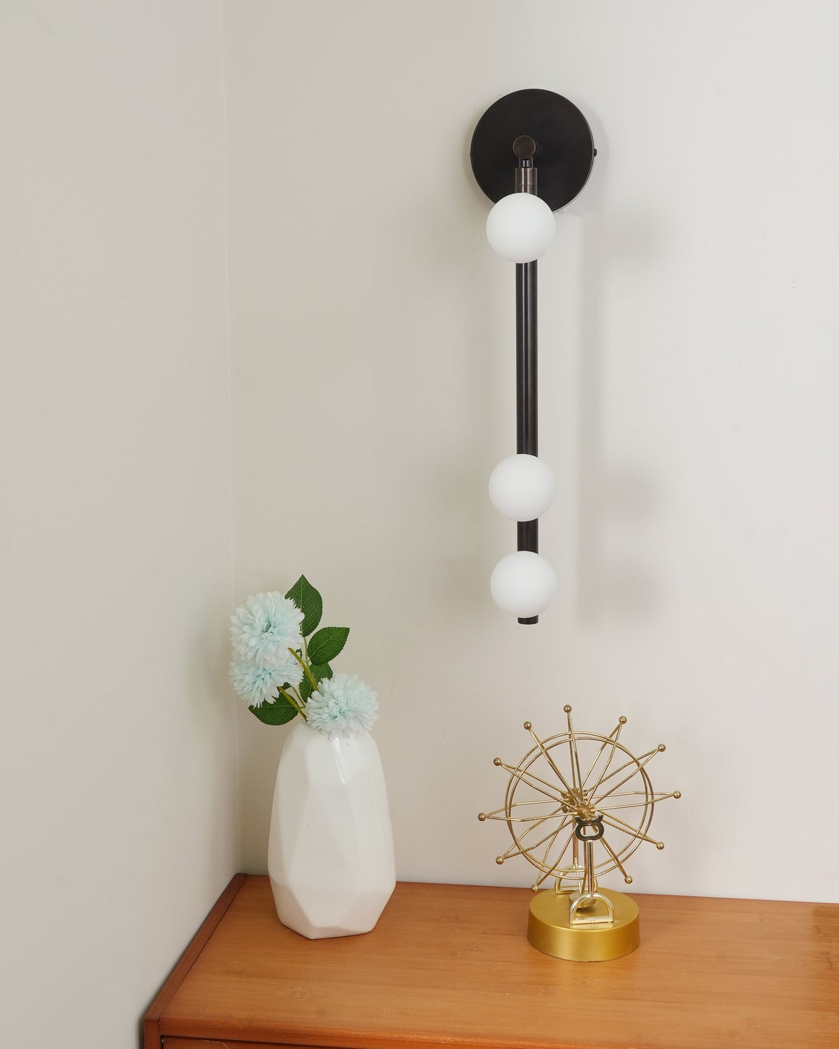 Greydalee Tube Wall Light