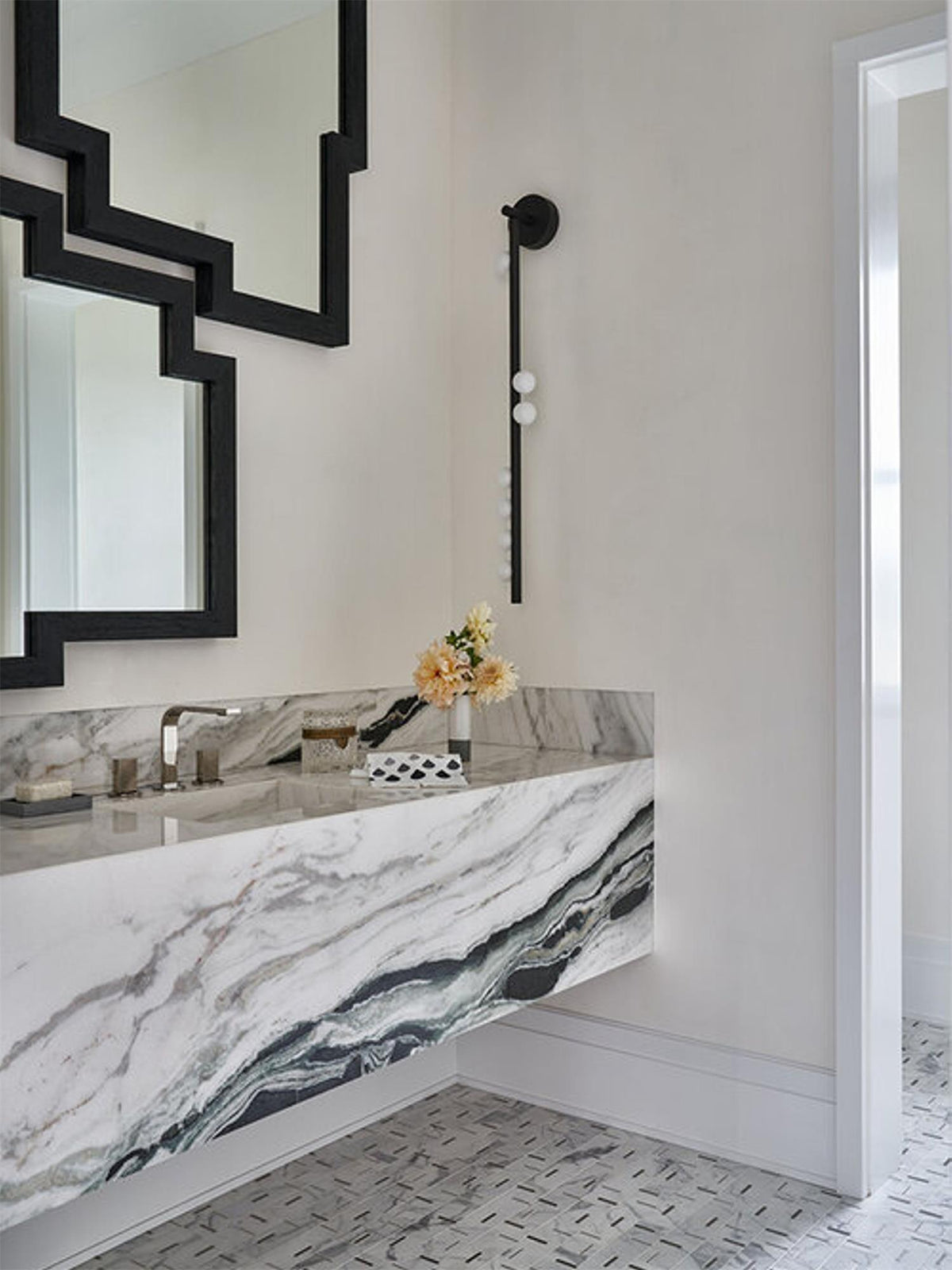 Greydalee Tube Wall Light