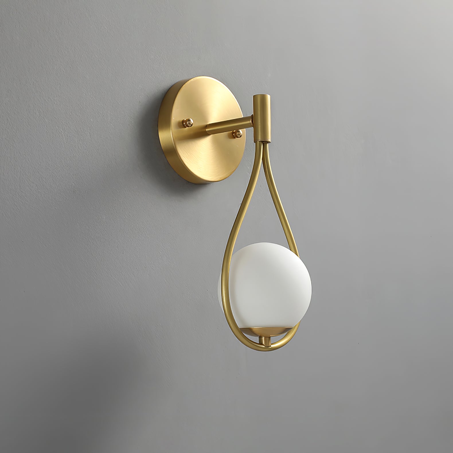 Zulvon Wall Light