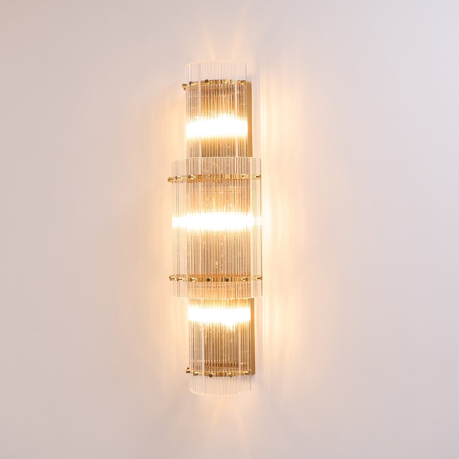Beravu Wall Light