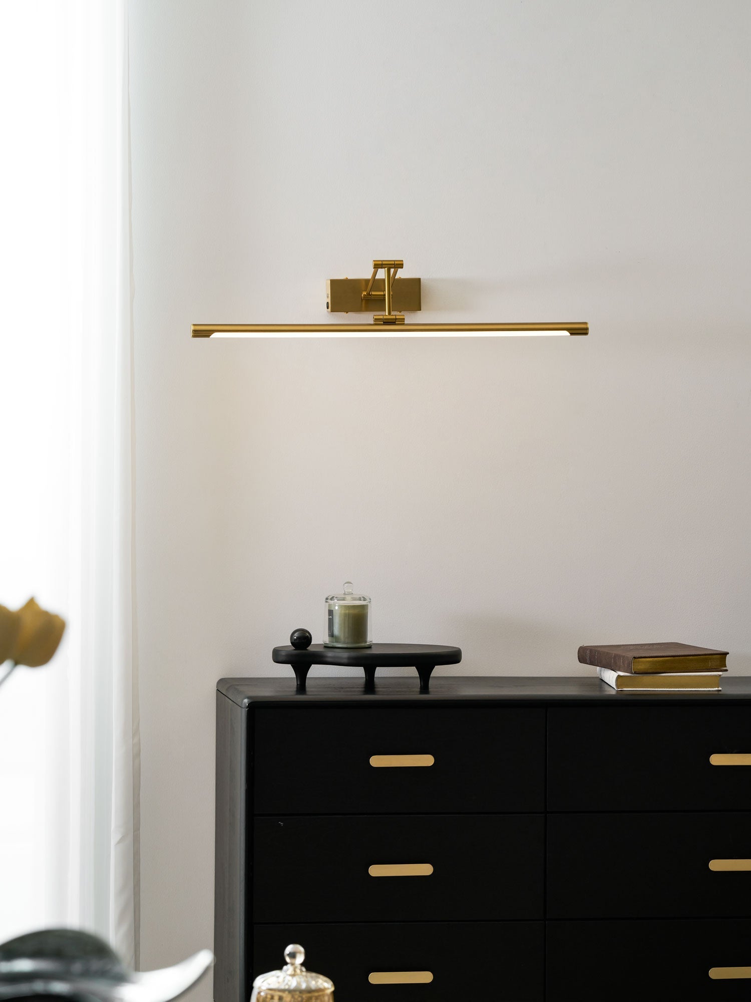 Aldlina Linear Wall Light