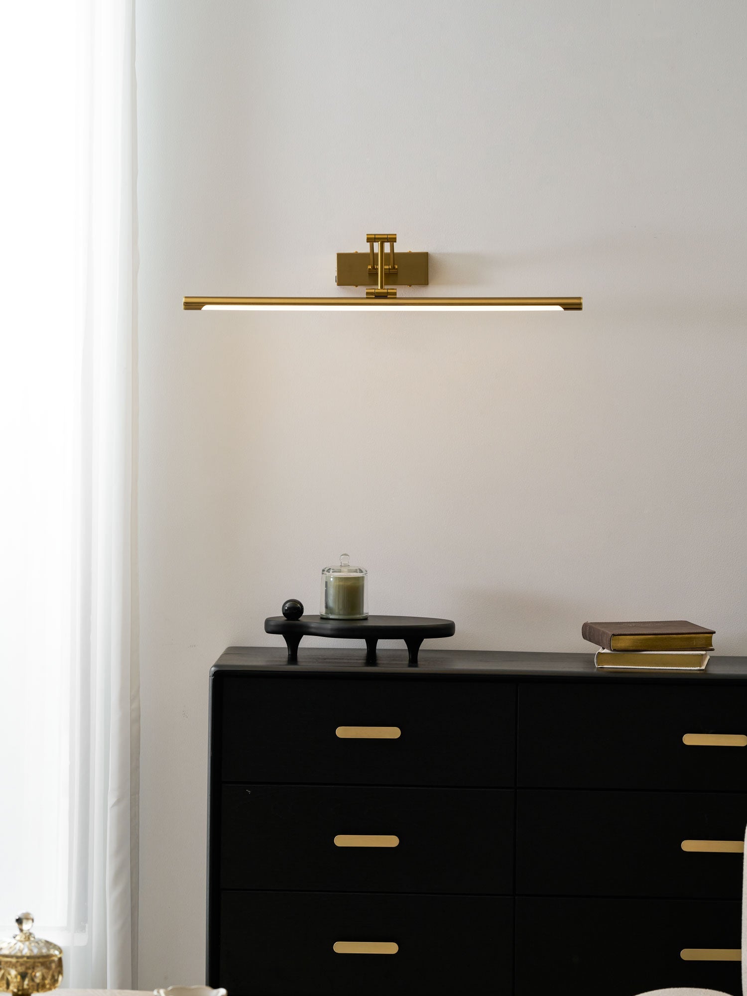 Aldlina Linear Wall Light
