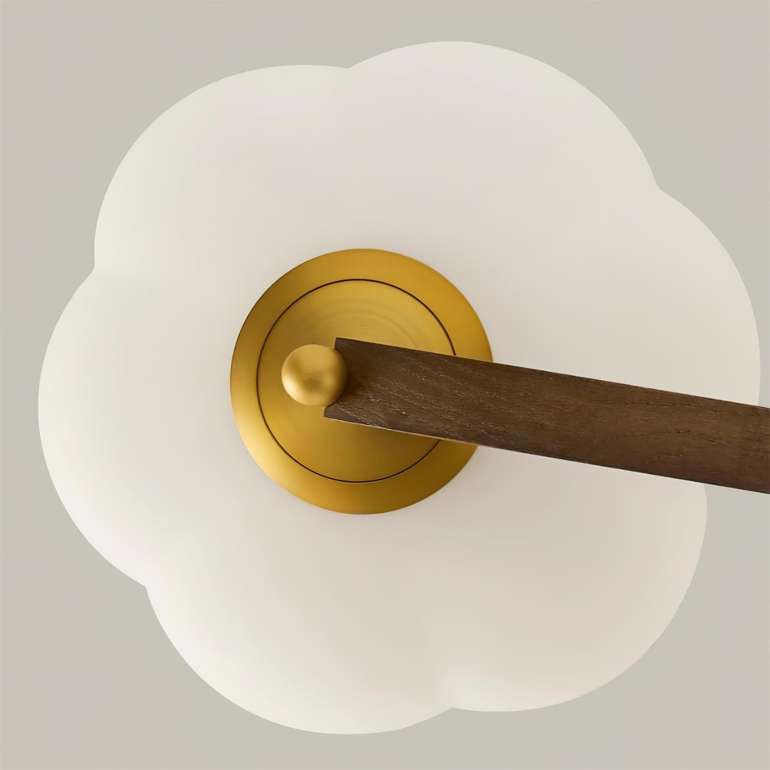 Povemos Wall Light