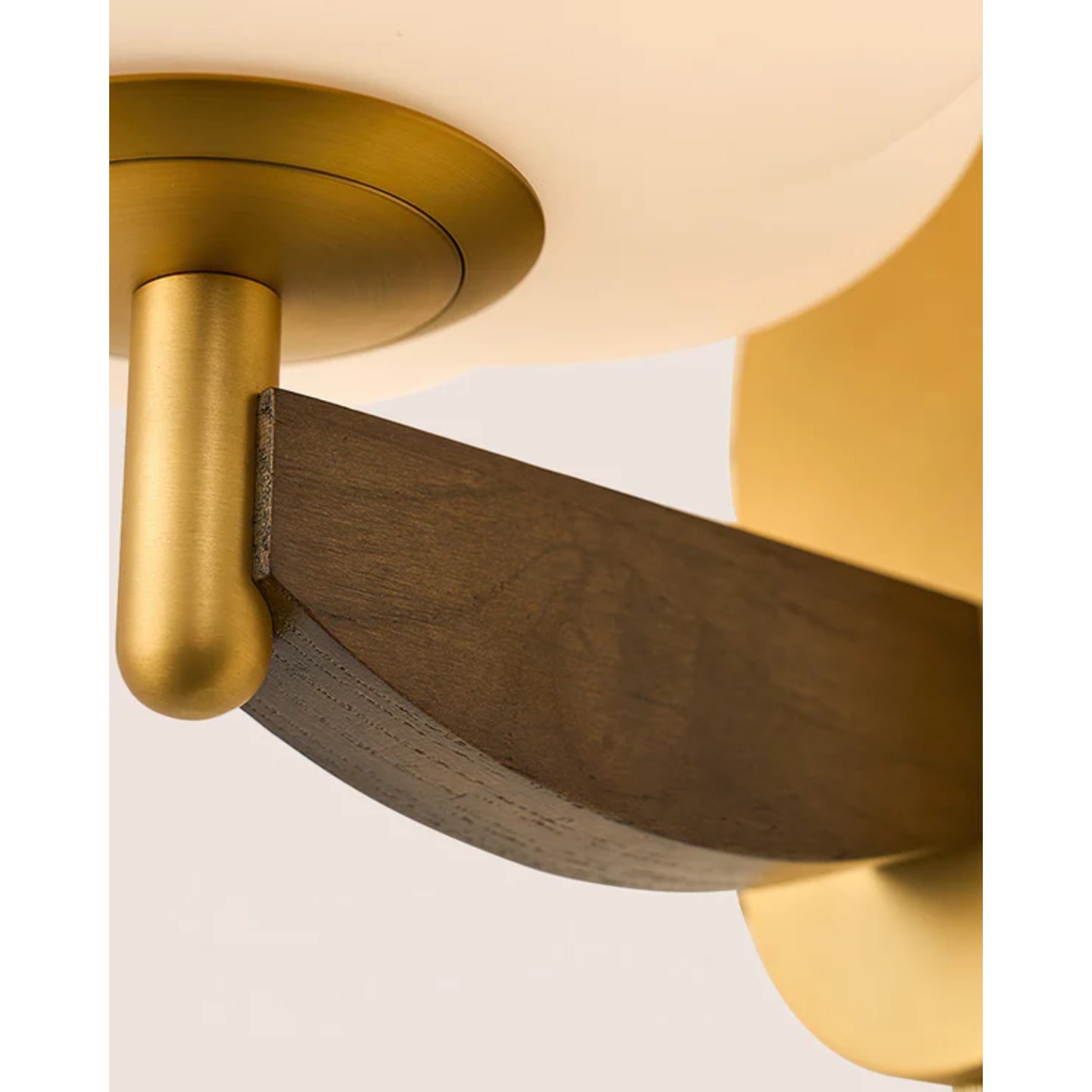 Povemos Wall Light