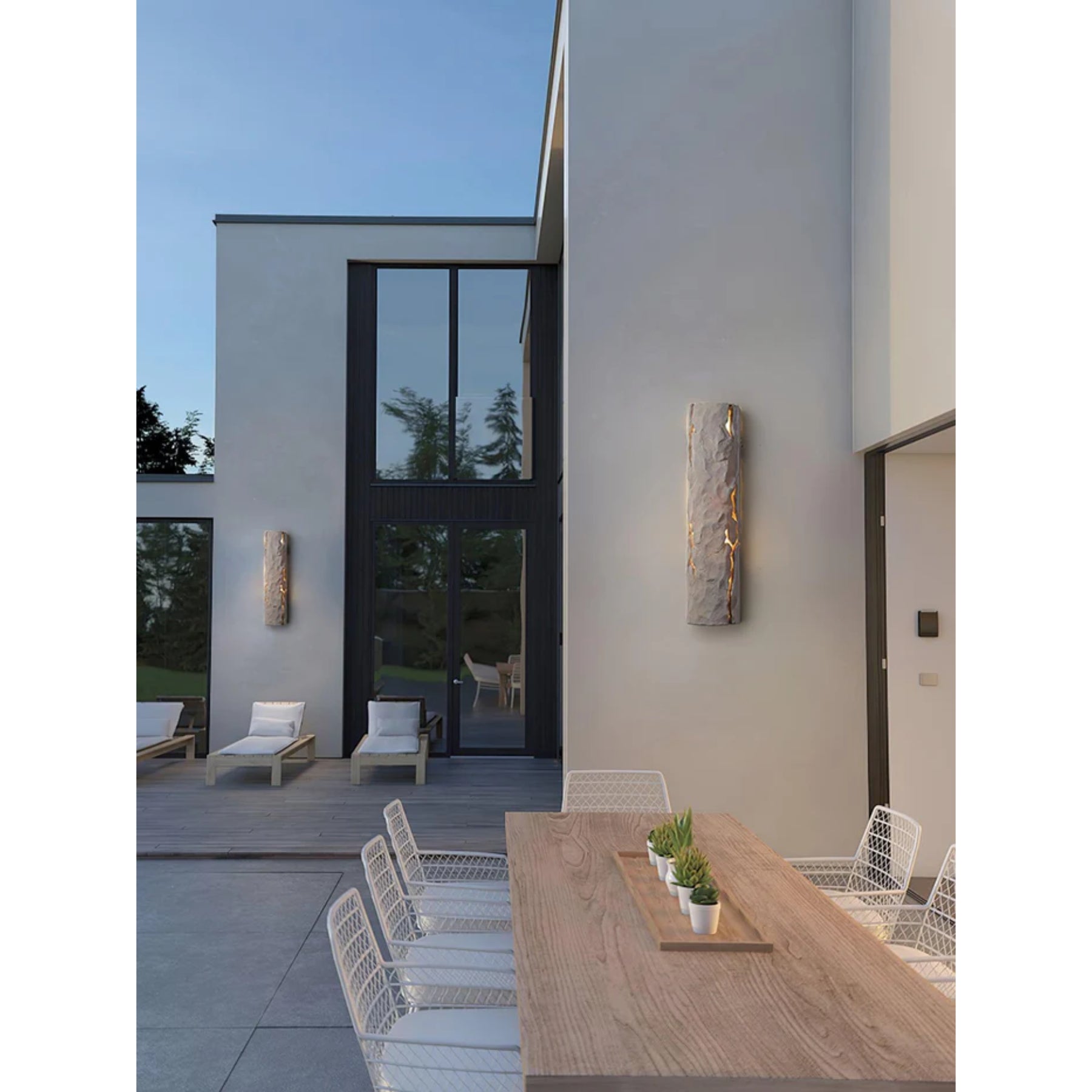 Takeno Tree Trunk Wall Light