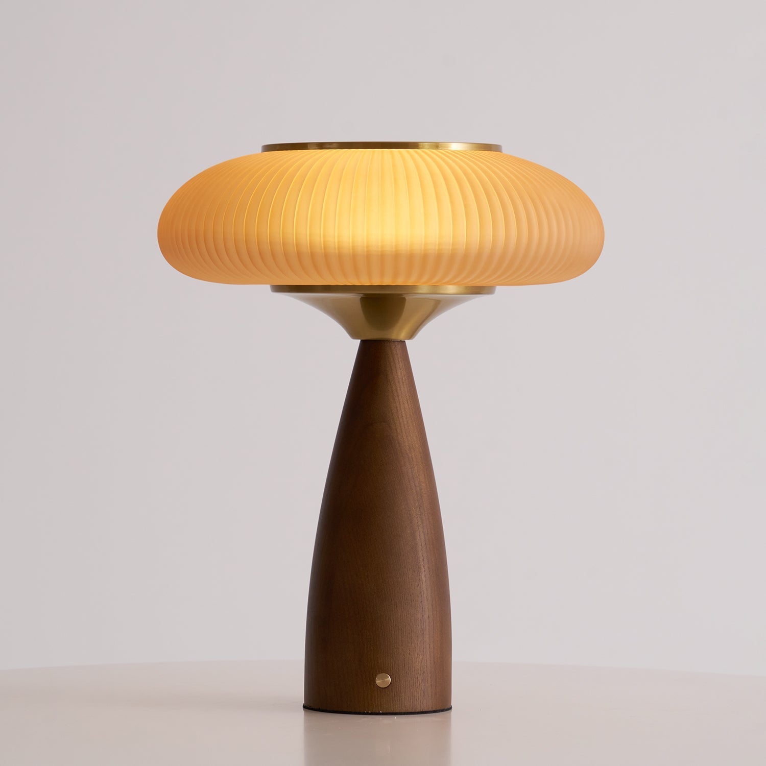 Conical Matsuteko Table Lamp