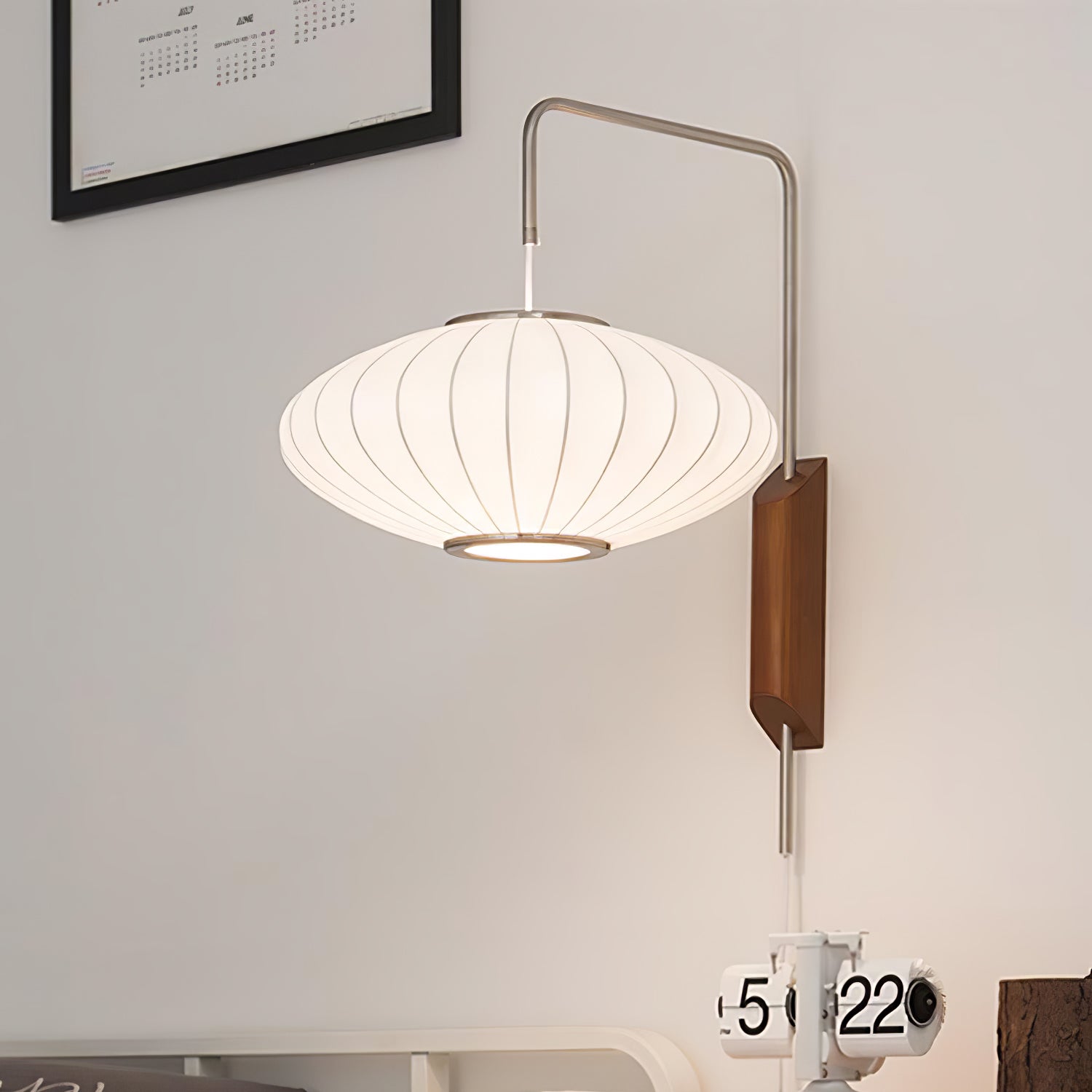 Wrenvae Wall Light