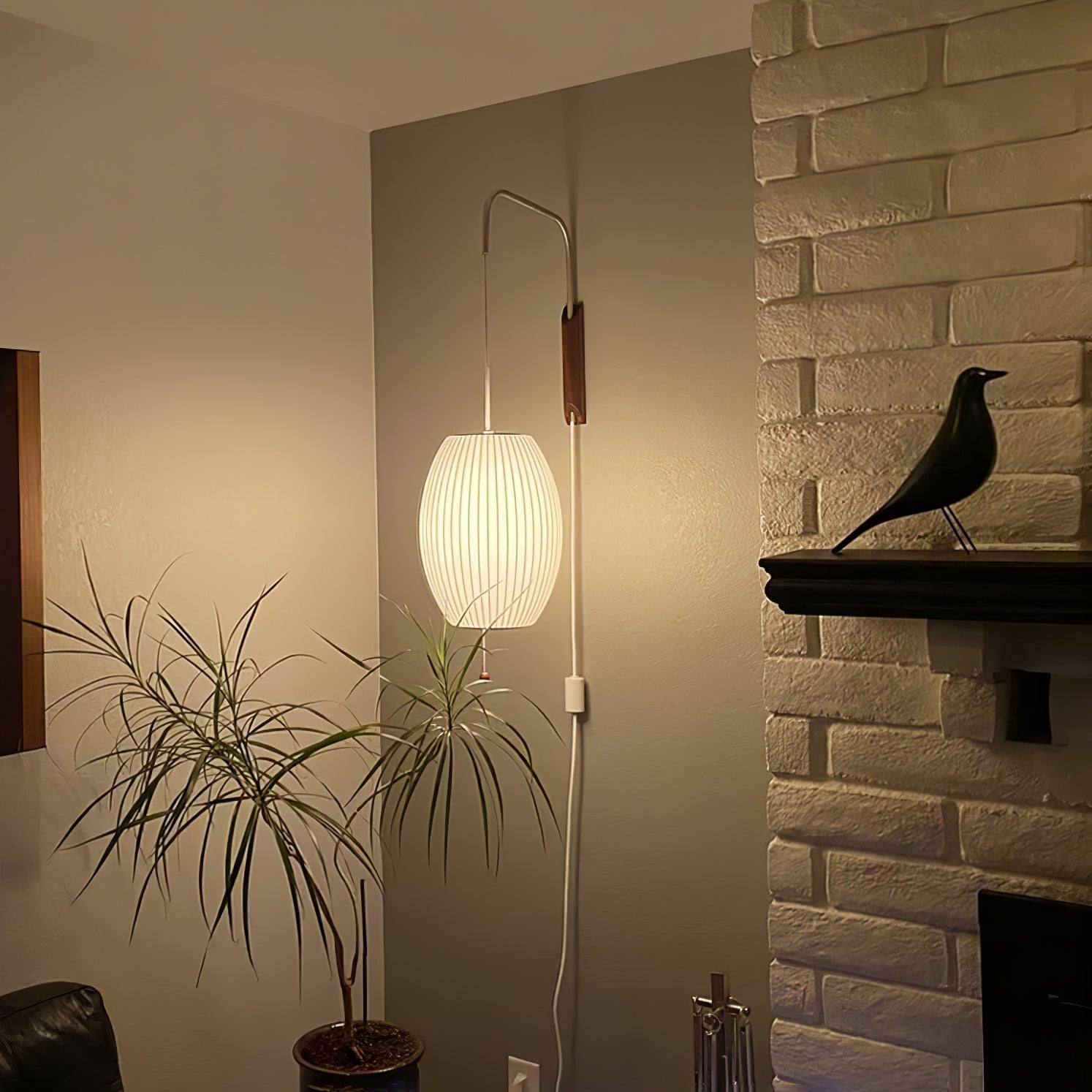 Wrenvae Wall Light