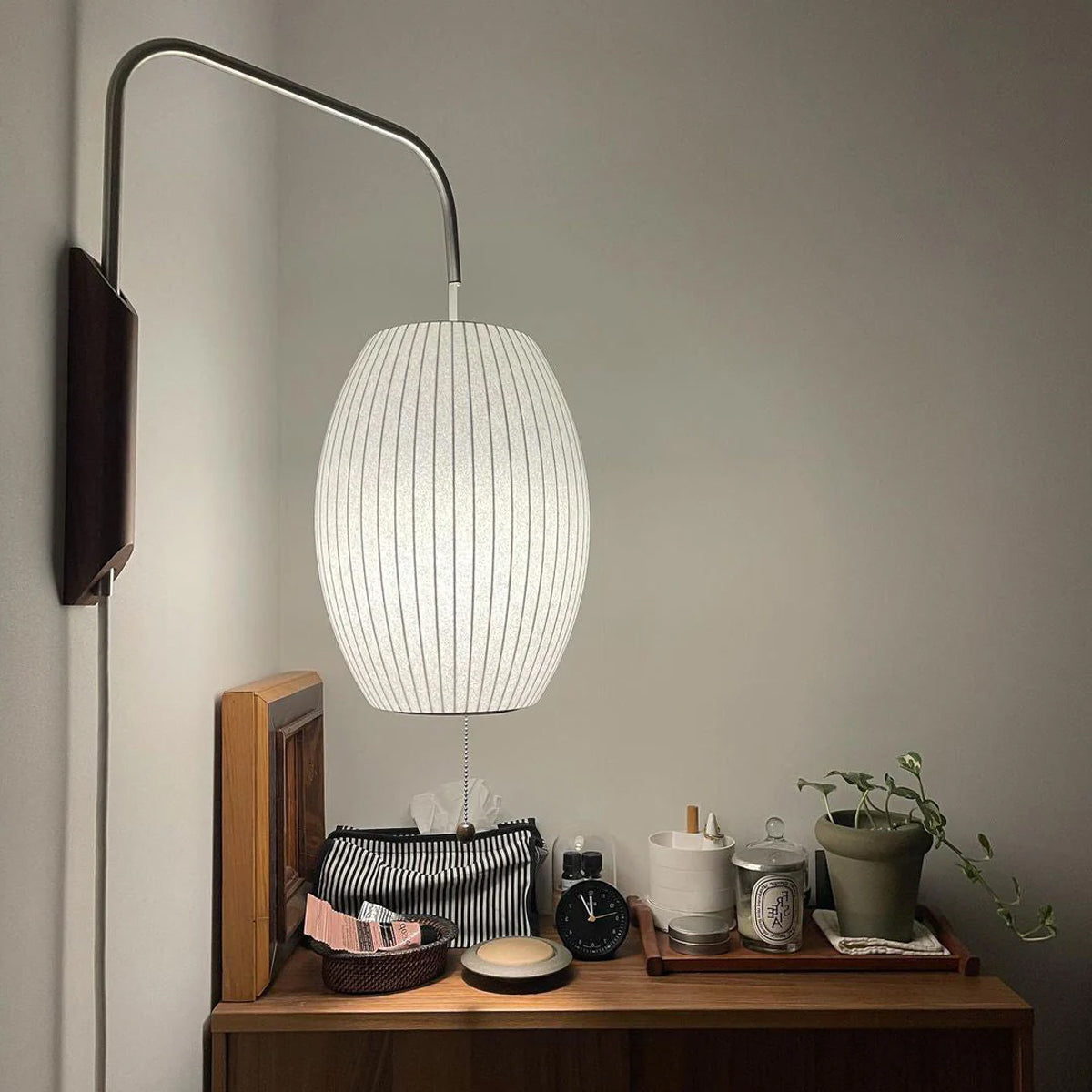 Wrenvae Wall Light