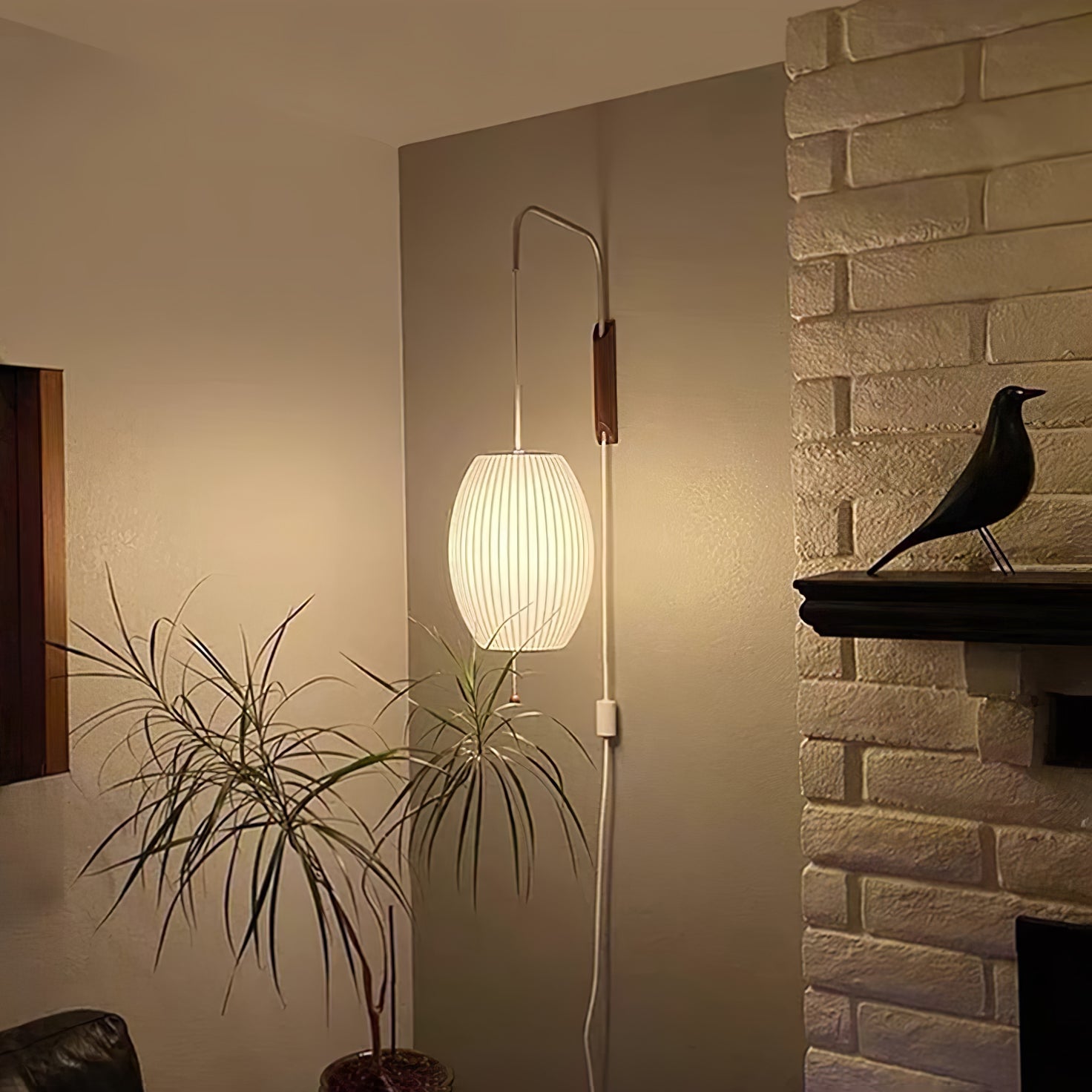 Wrenvae Wall Light