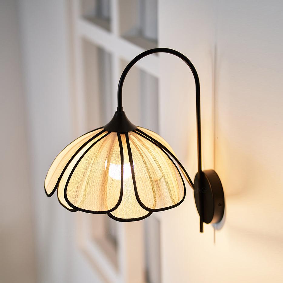 Mozy Flower Wall Light