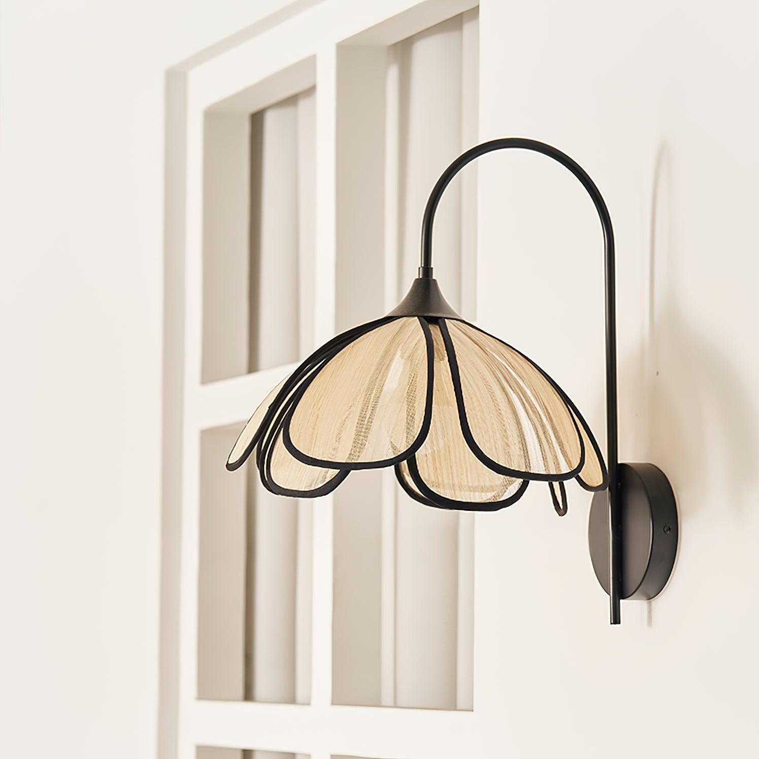 Mozy Flower Wall Light