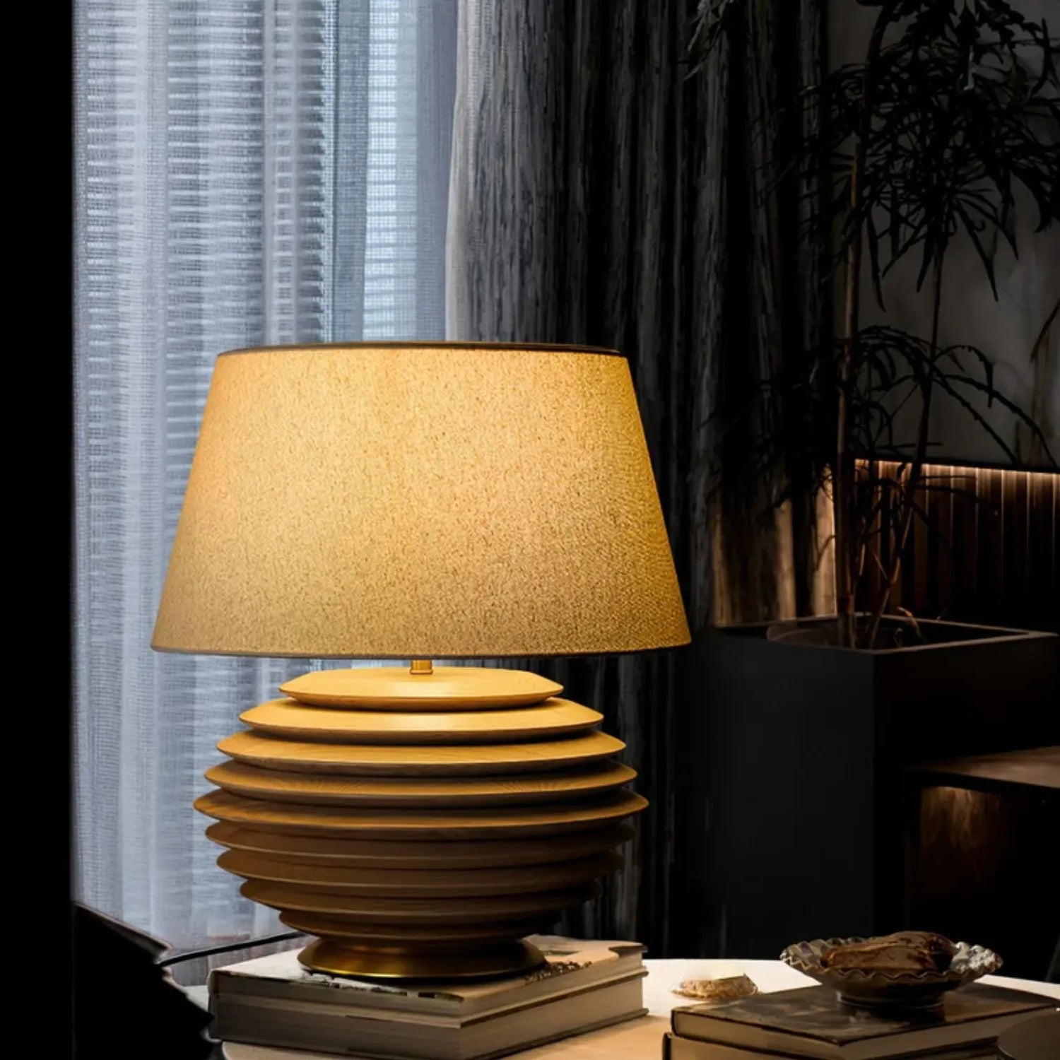 Vocaden Table Lamp