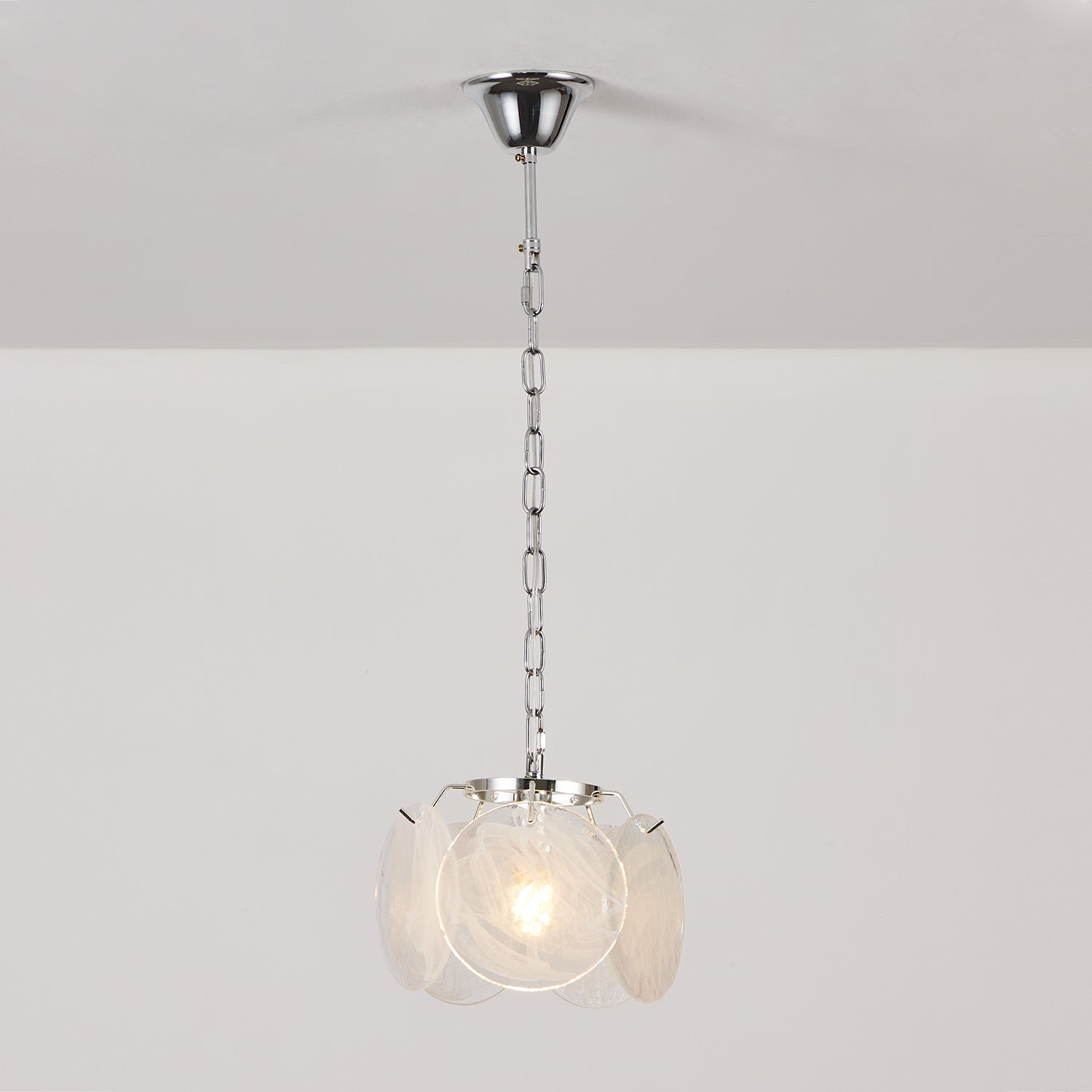 Cloavis Tiffany Pendant Light