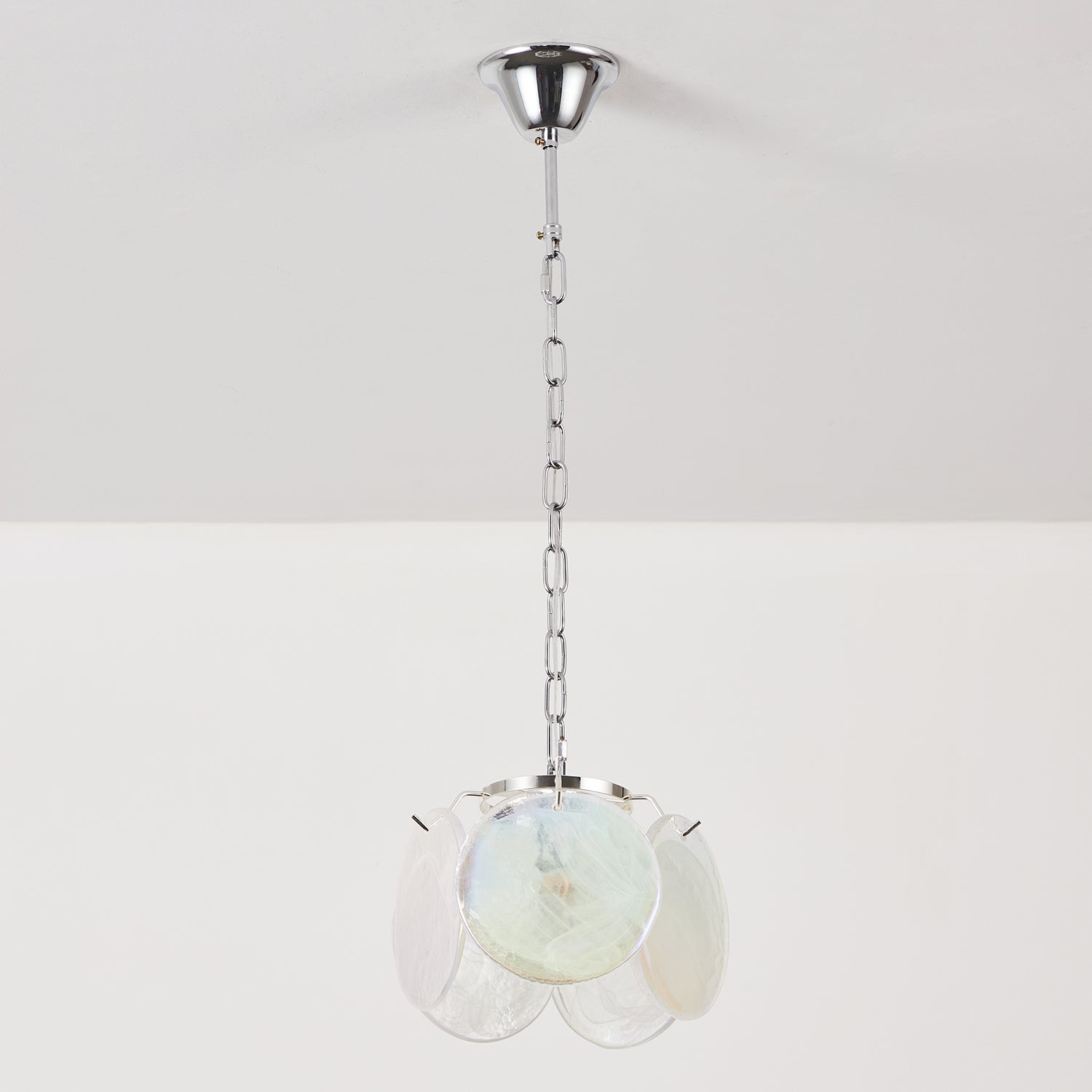 Cloavis Tiffany Pendant Light