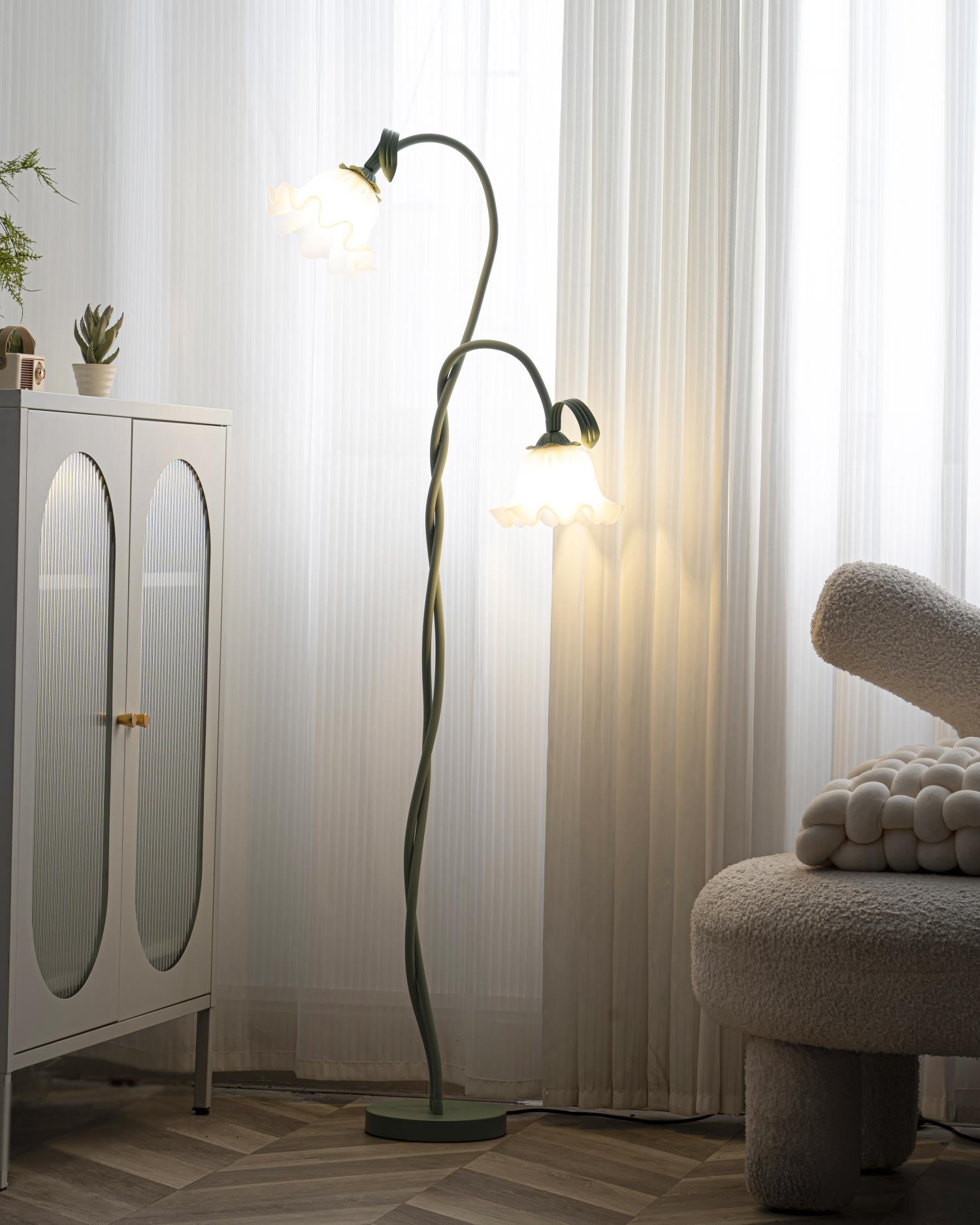 Wrenayo Floral Floor Lamp