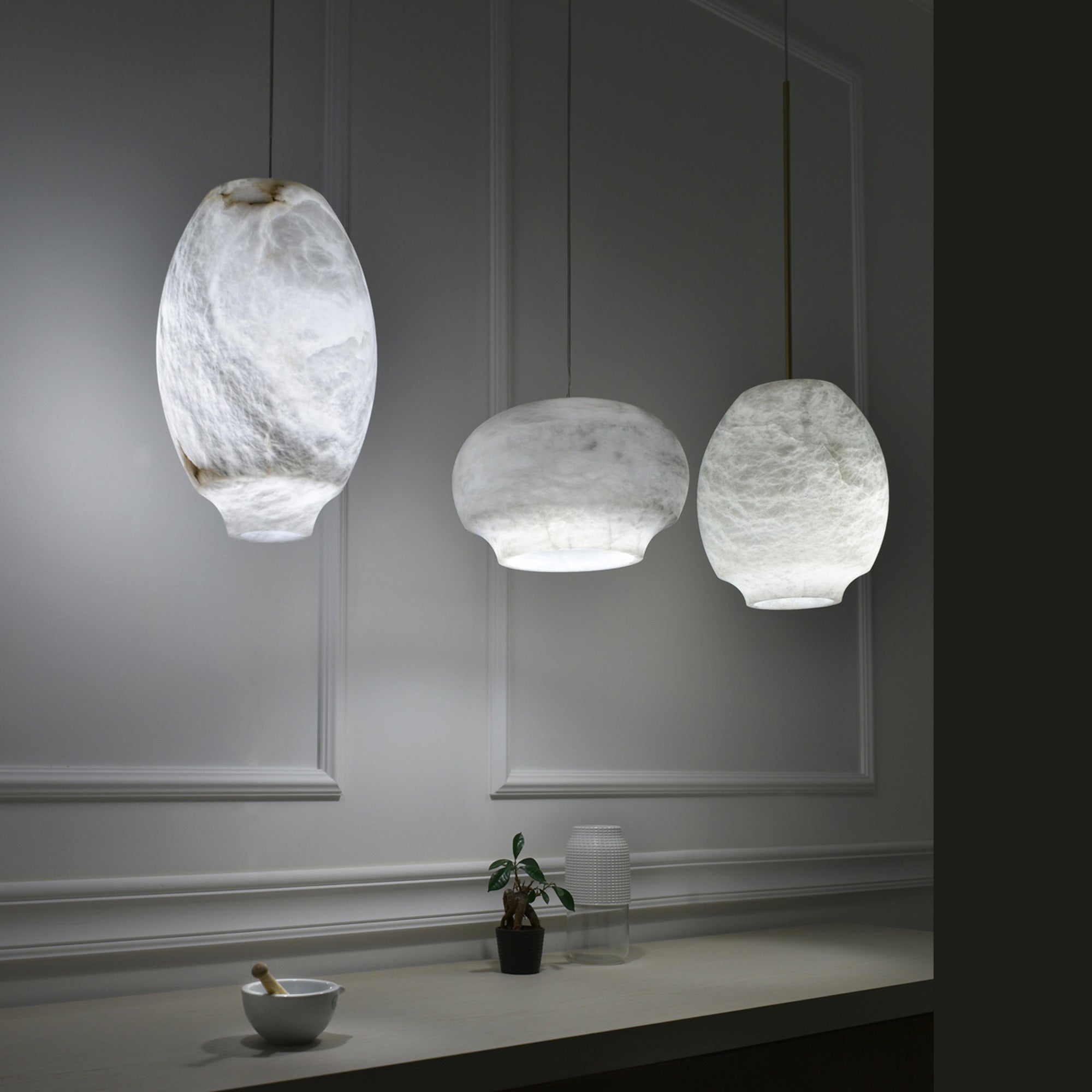 Cenlave Alabaster Pendant Light