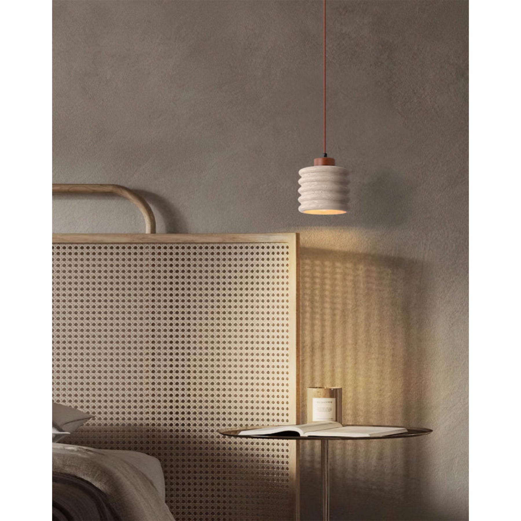 Kandeivo Pendant Light