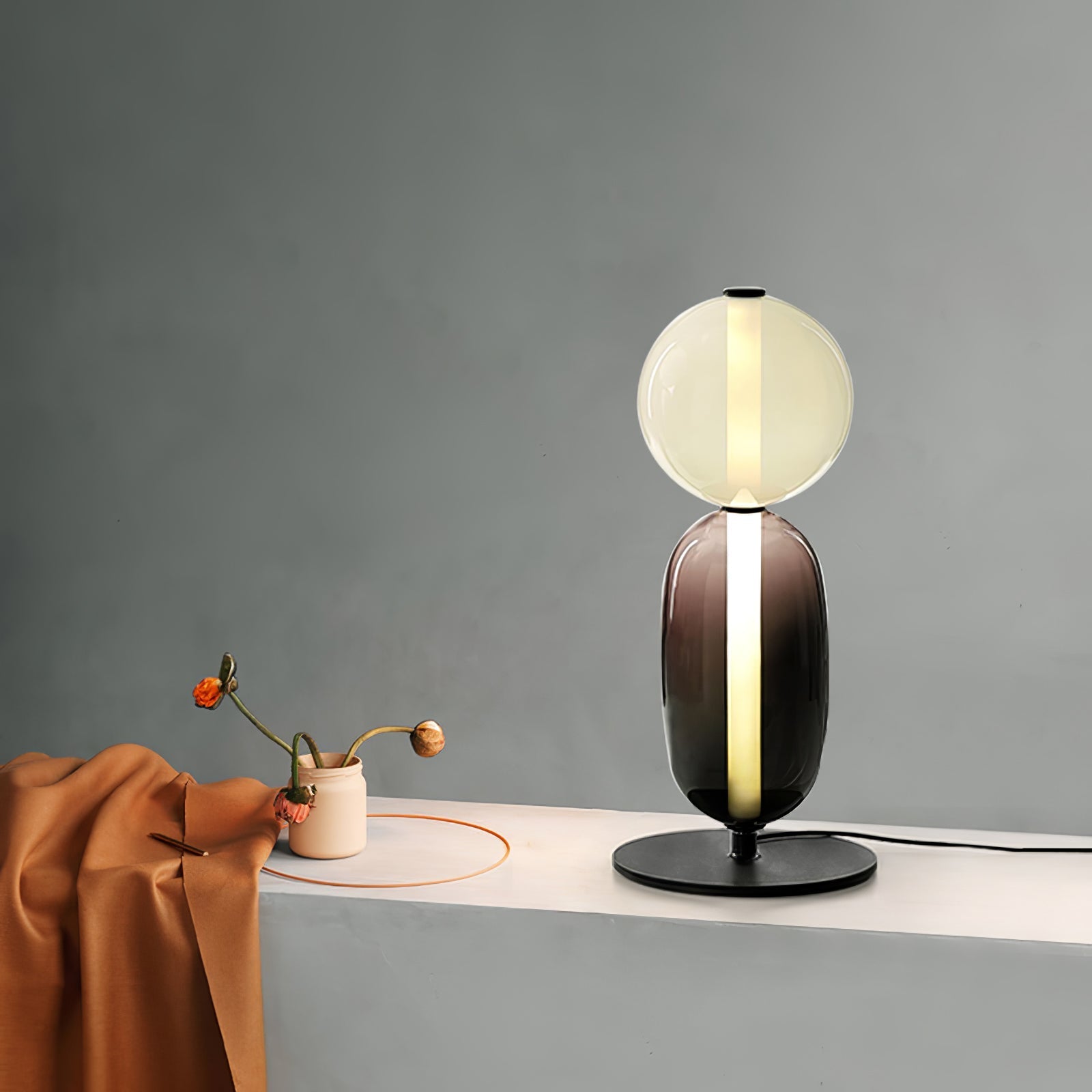 Lentaza Table Lamp