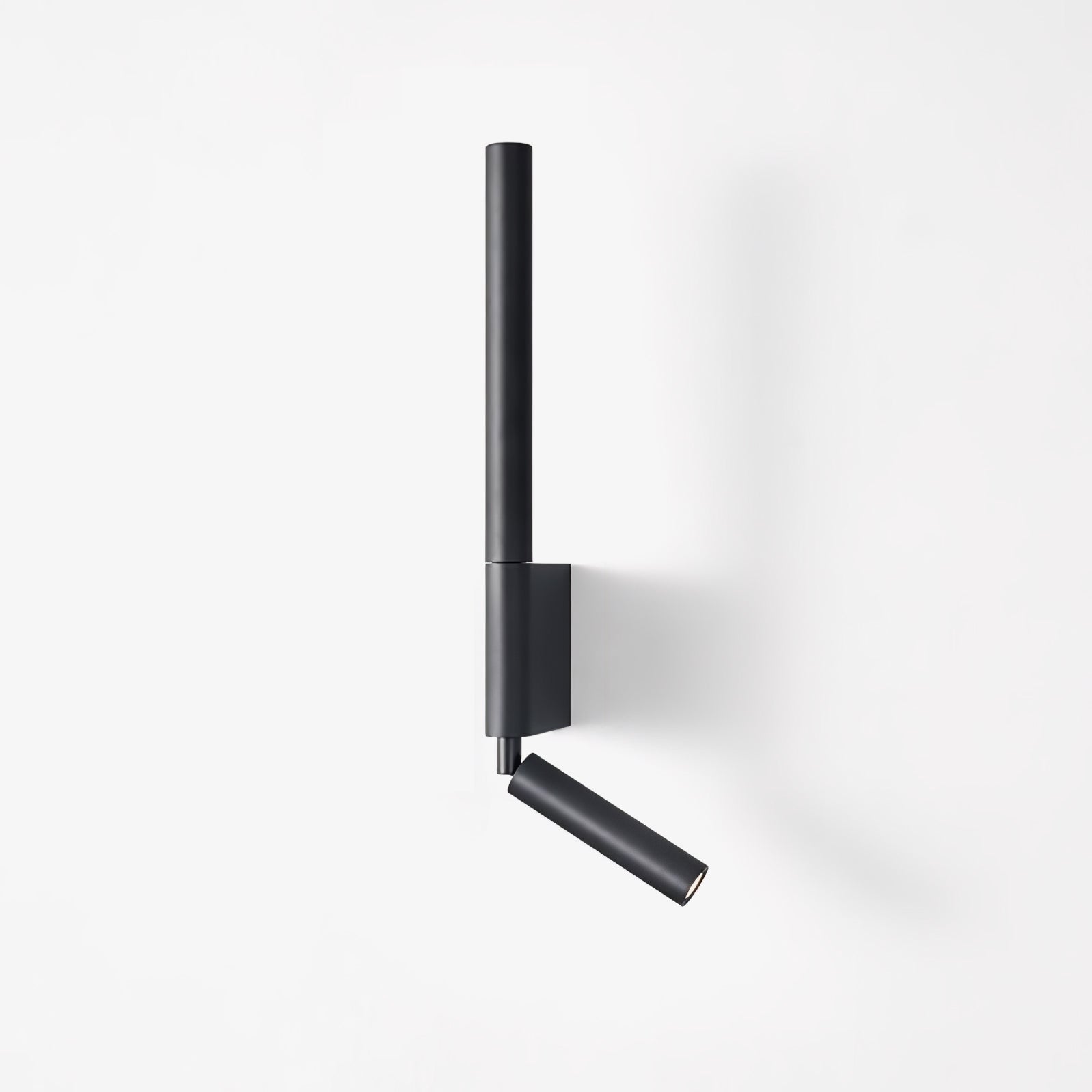 Cavullo Wall Light