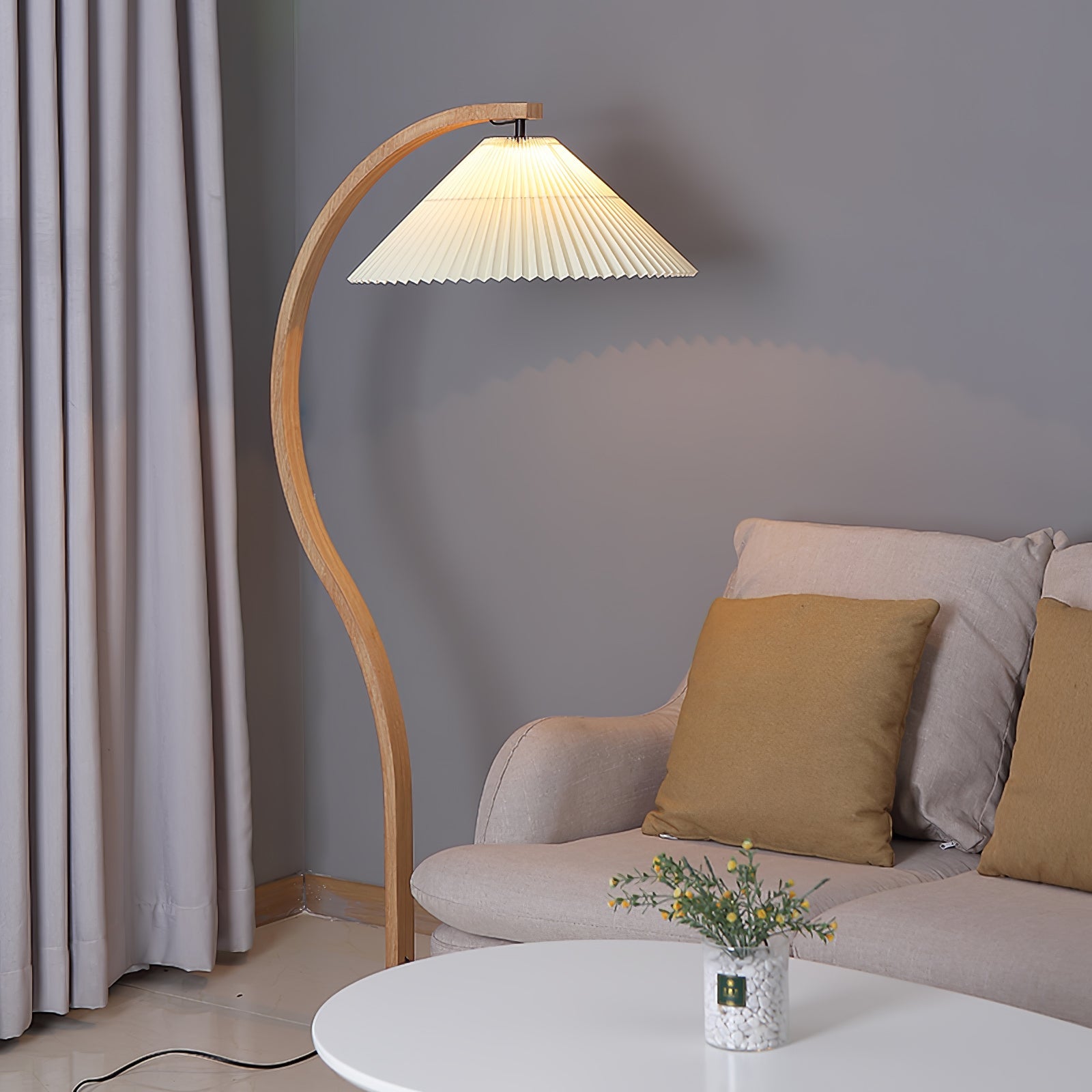 Zormont Floor Lamp