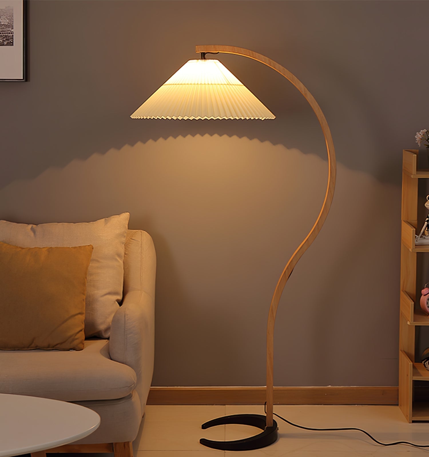 Zormont Floor Lamp
