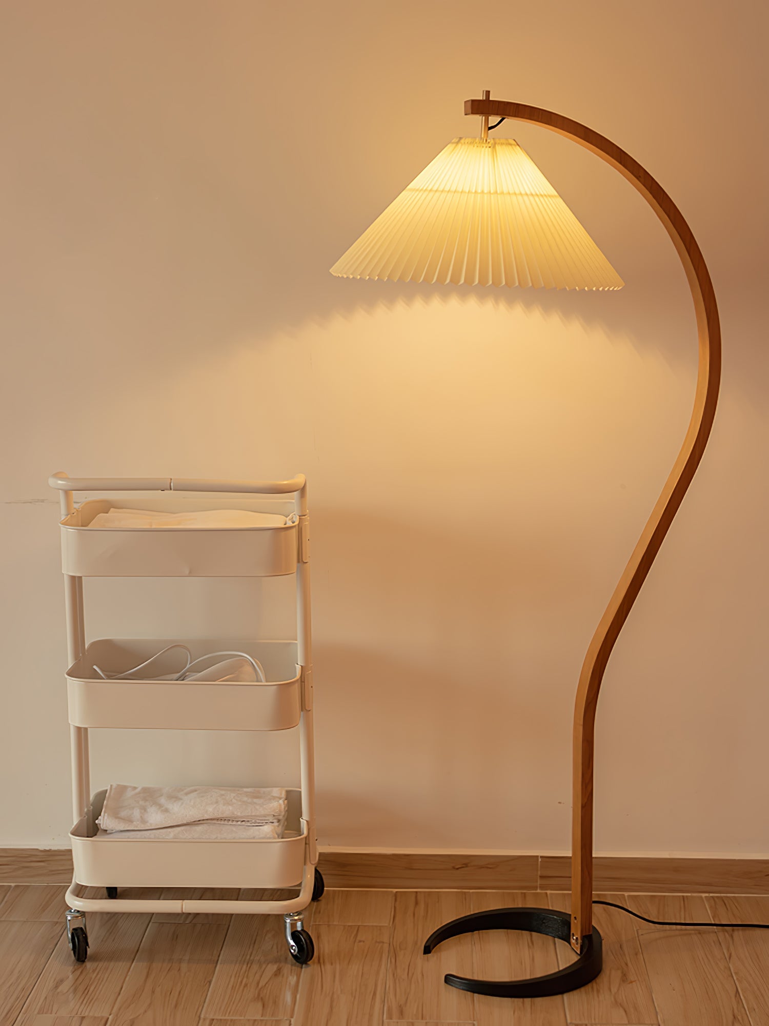 Zormont Floor Lamp