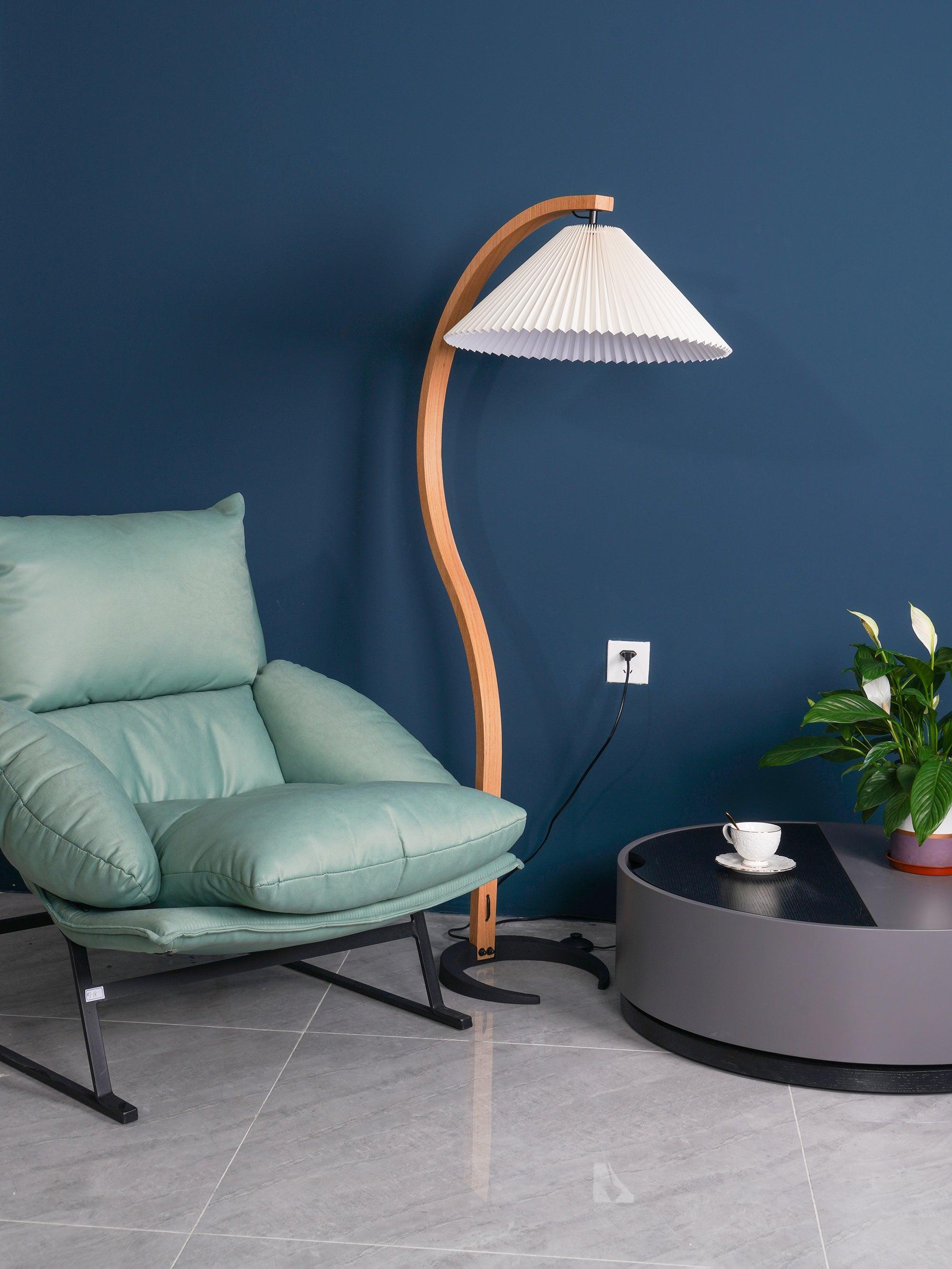 Zormont Floor Lamp