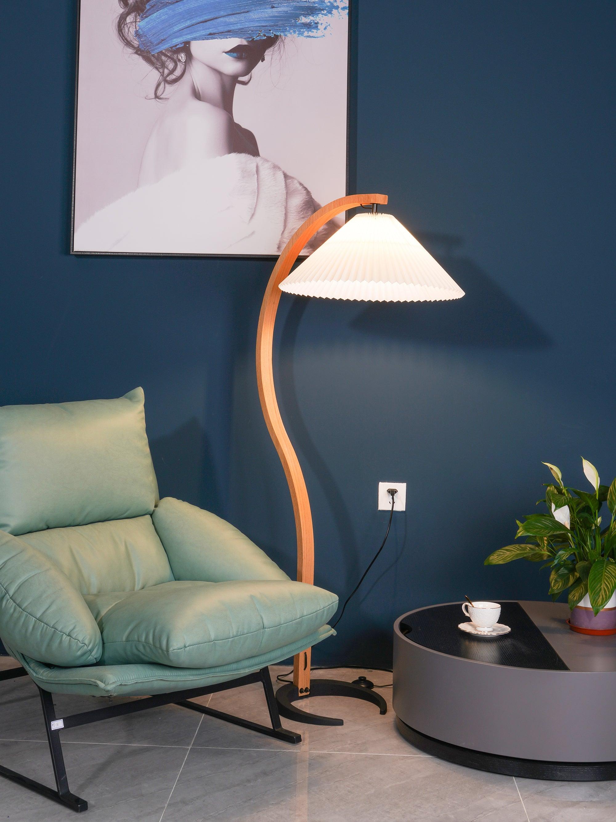 Zormont Floor Lamp