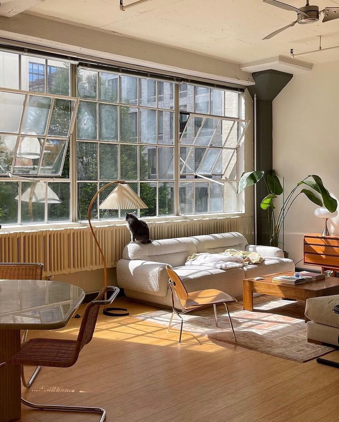 Zormont Floor Lamp