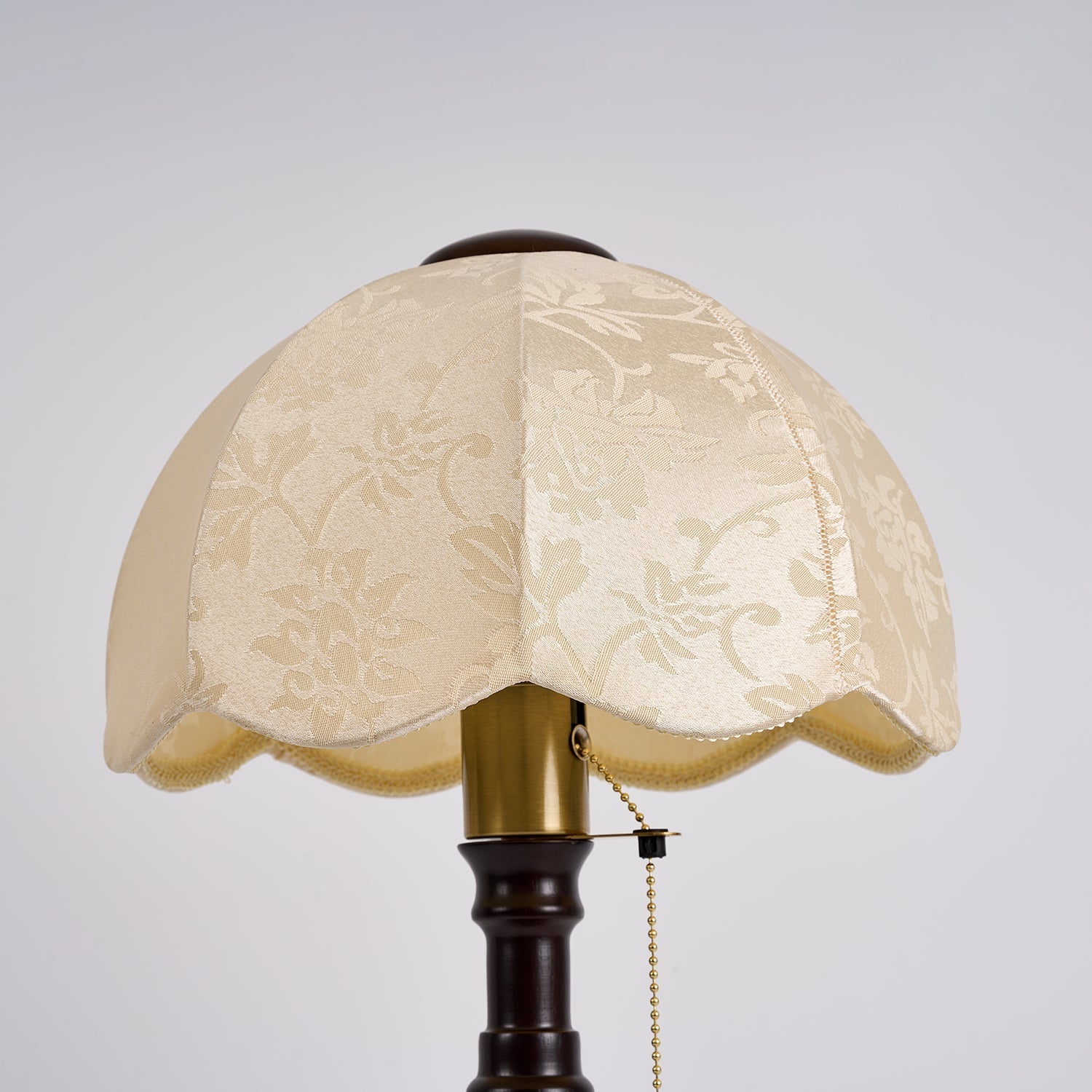 Ferisa Table Lamp