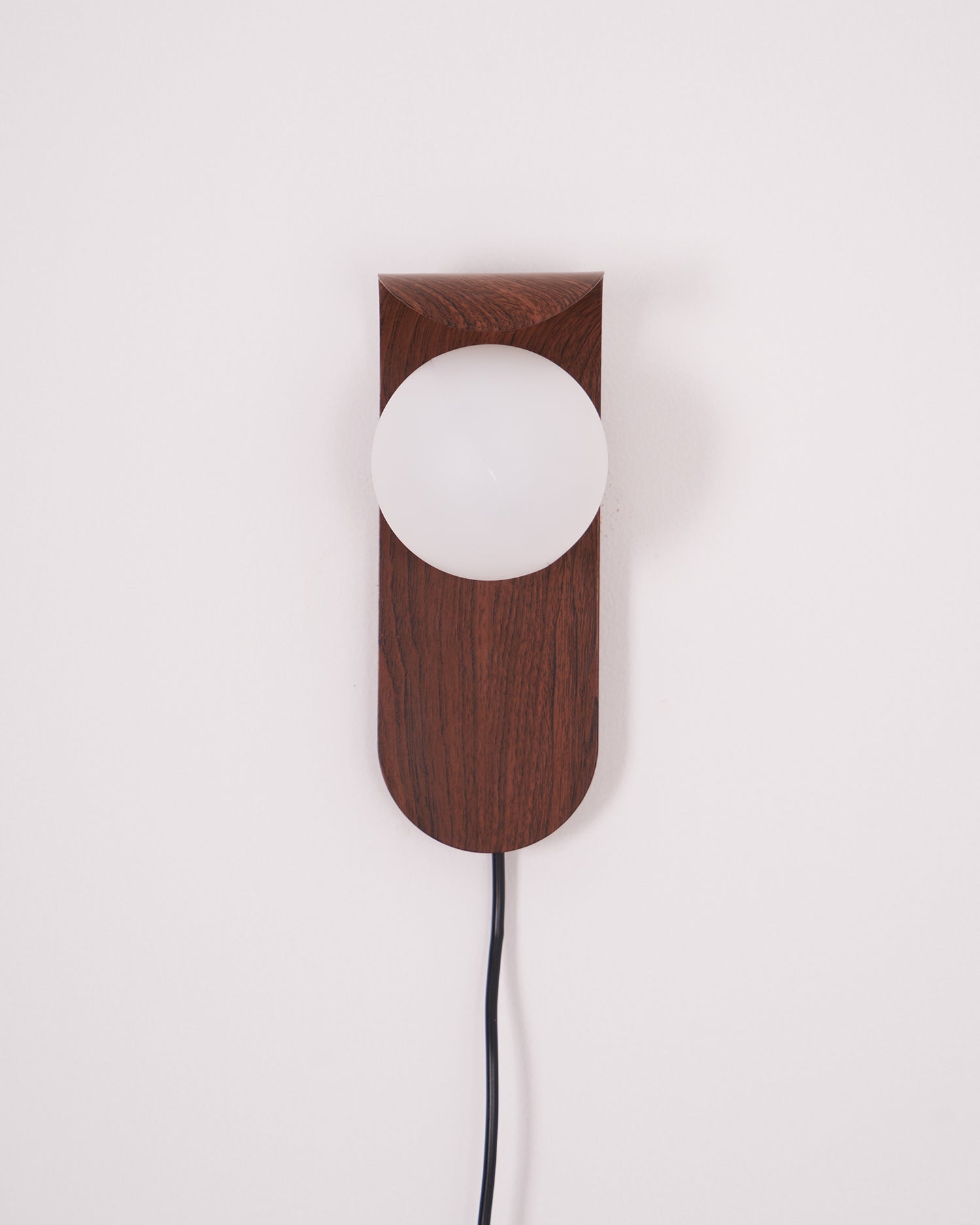 Tavwick Wall Light
