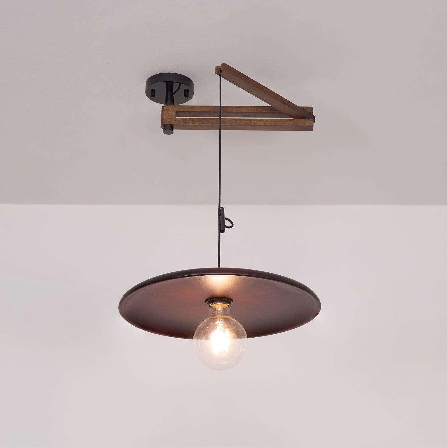 Lycare Pendant Light