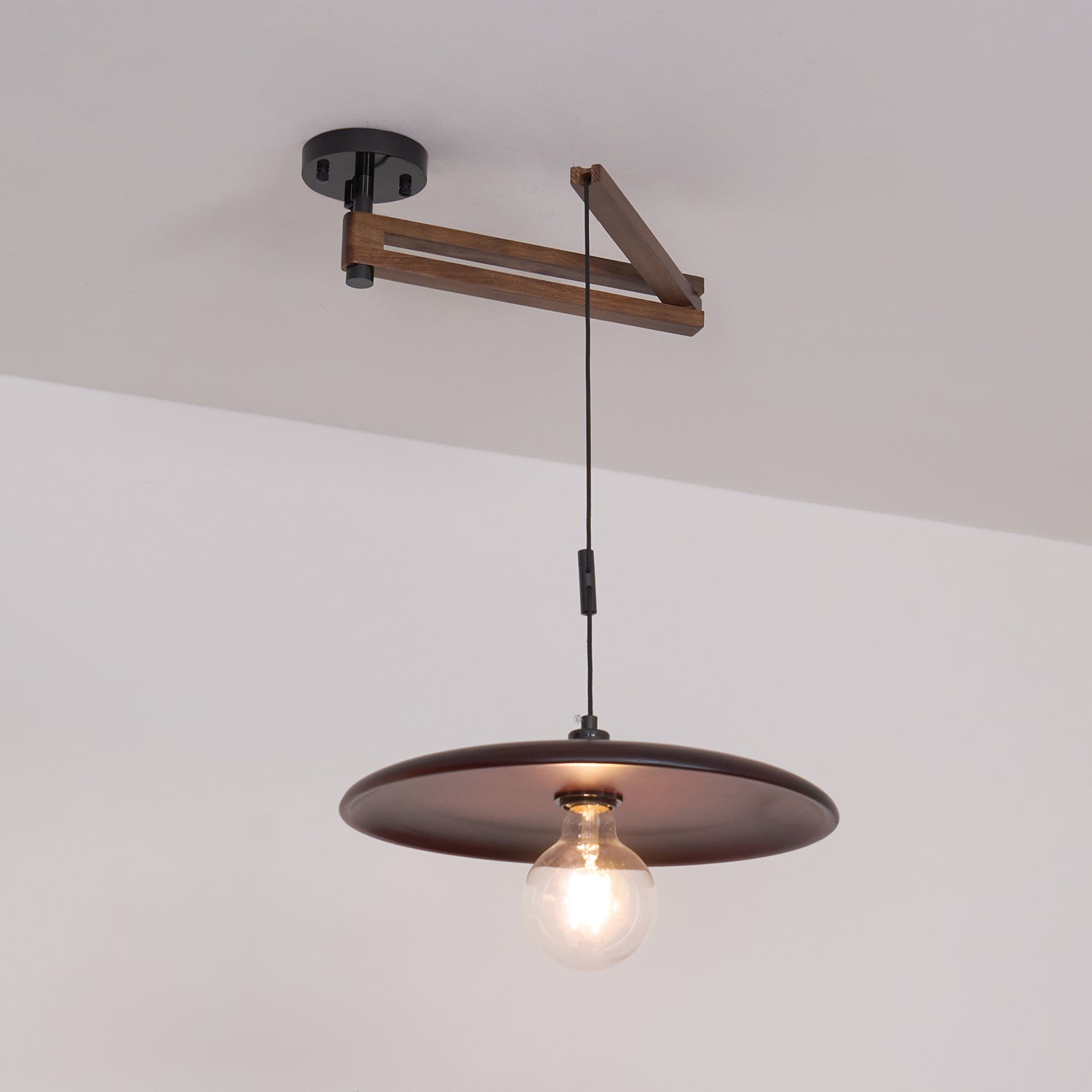 Lycare Pendant Light