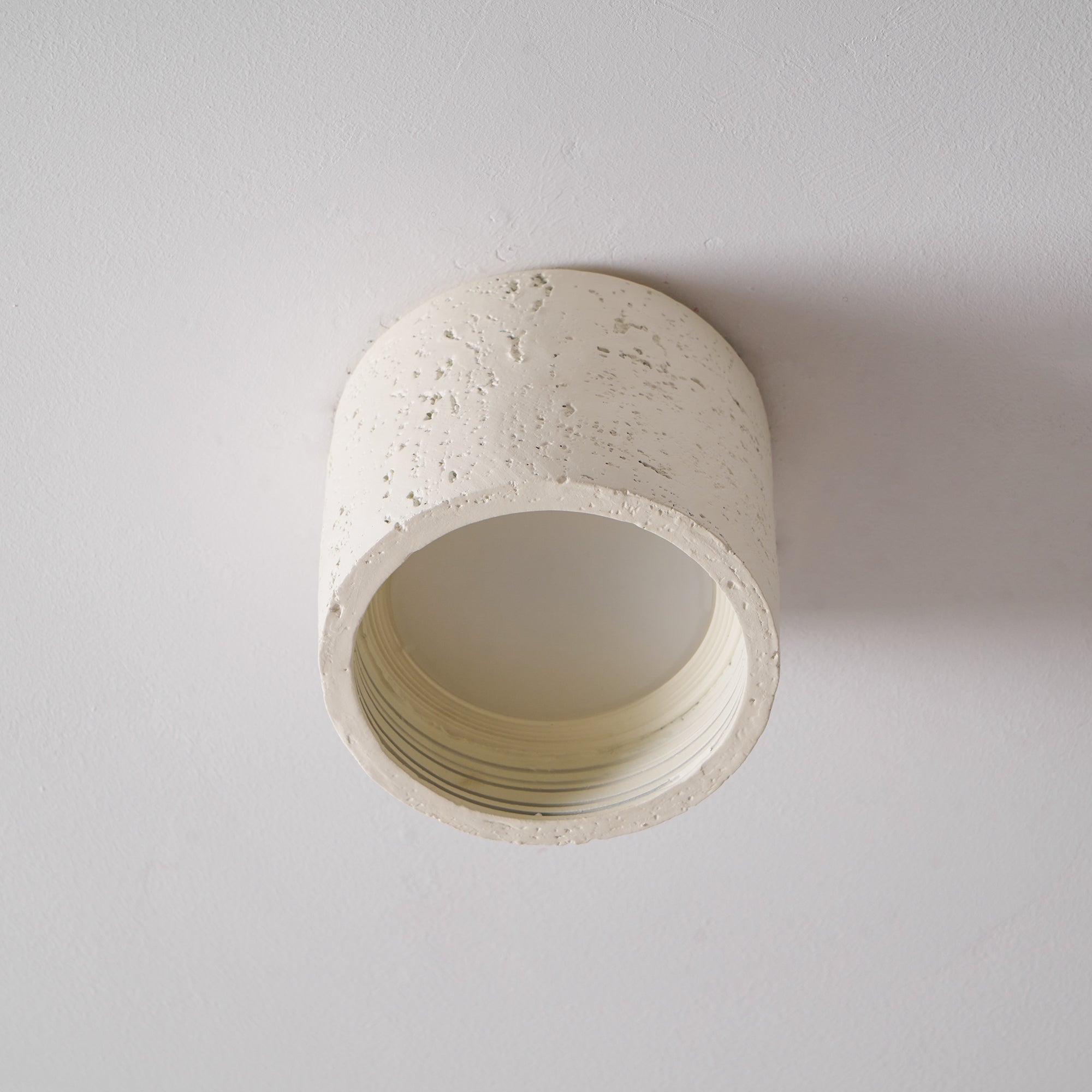 Ravmontas Pendant Light
