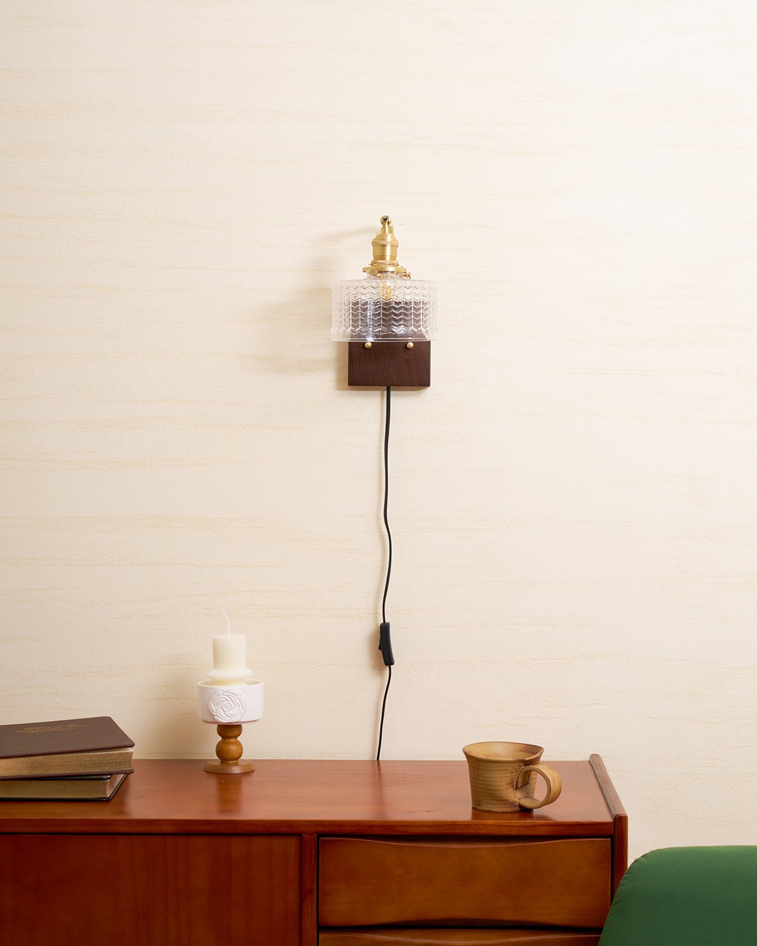 Eldora Wall Light