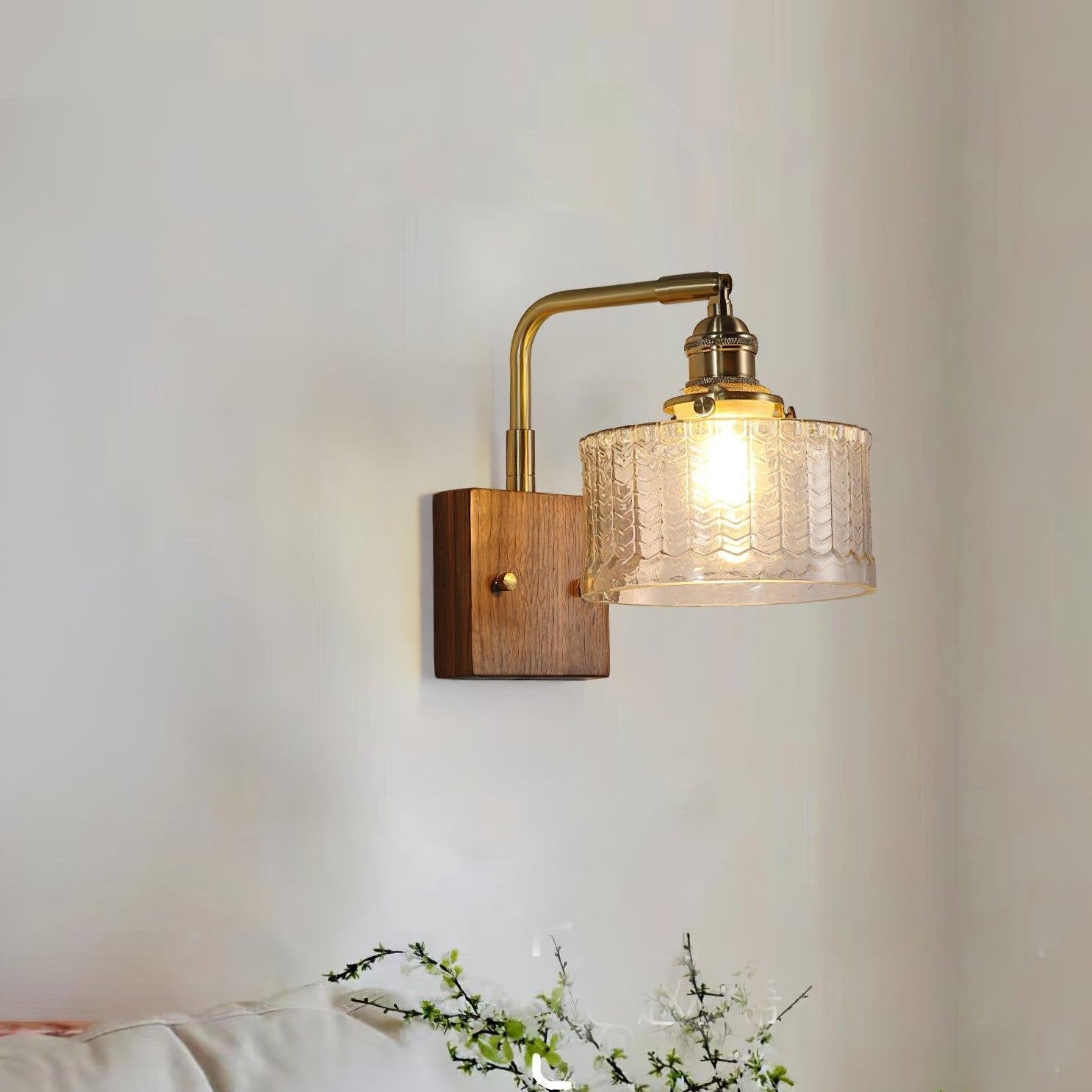 Quilivon Wall Light Model B