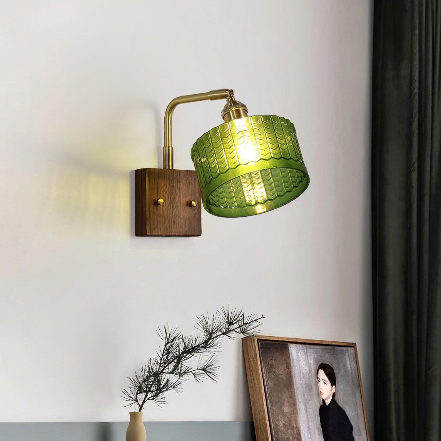Quilivon Wall Light Model B