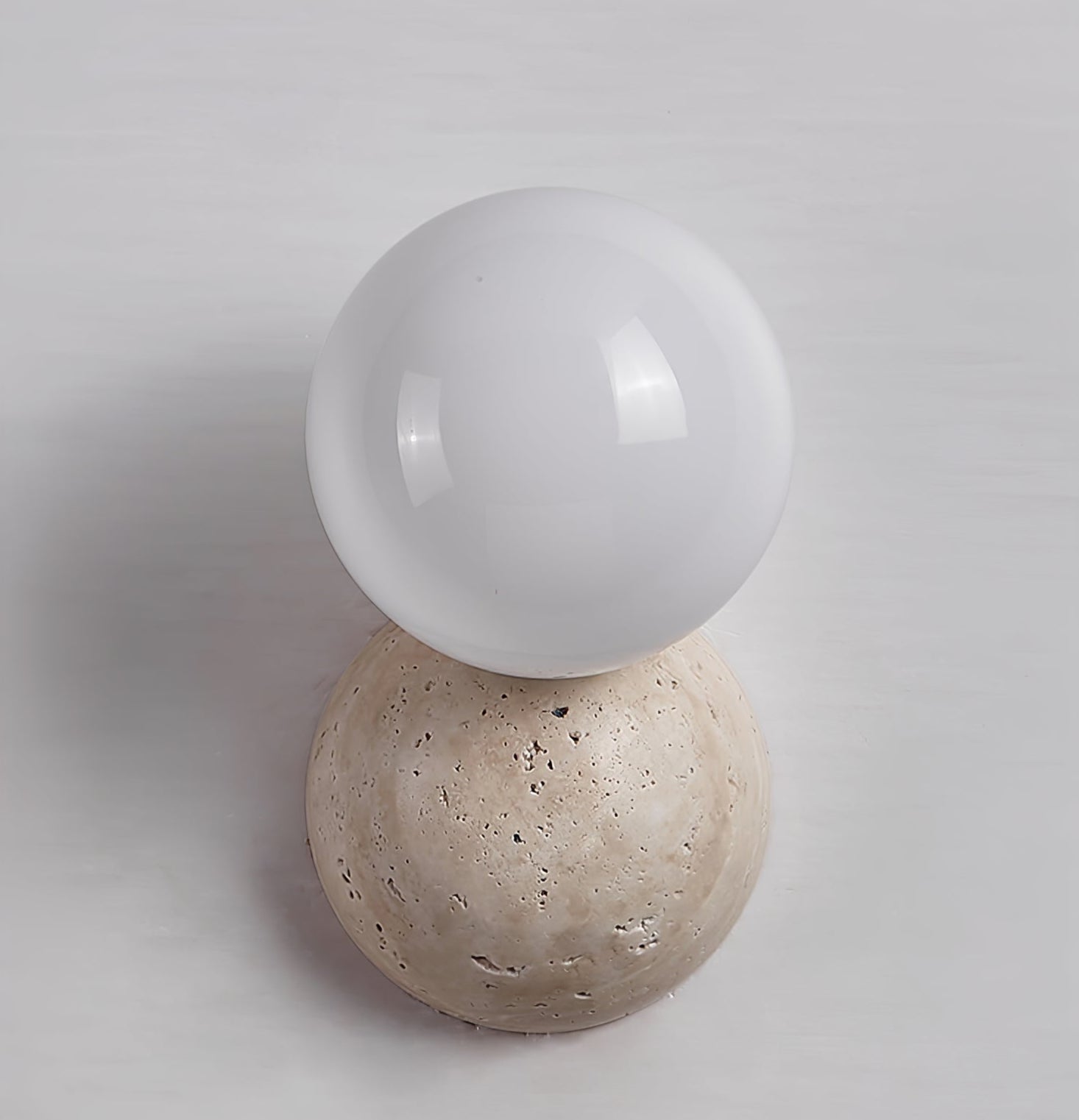 Femmel Wall Light