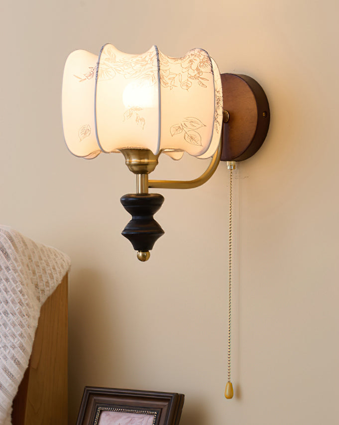 Theltonia Vintage Wall Light