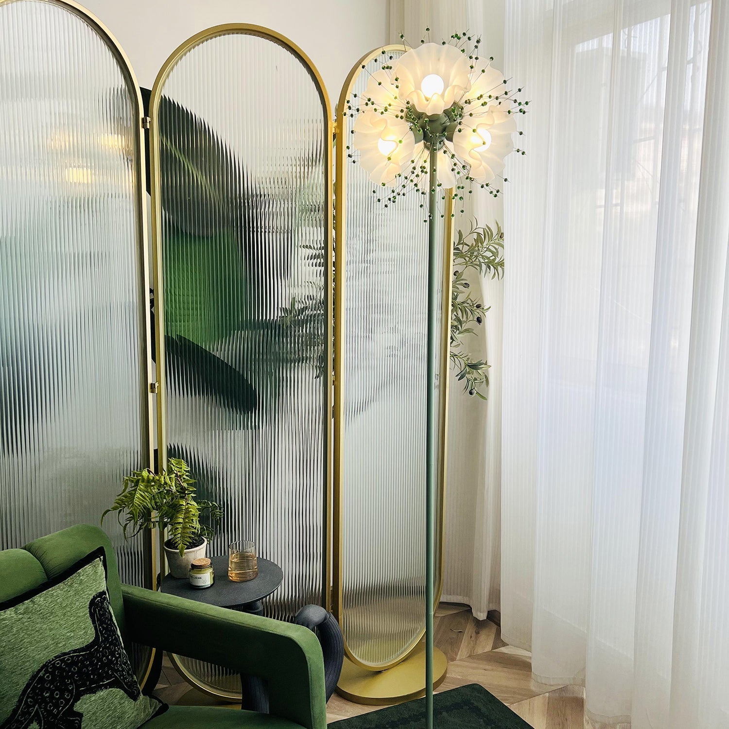 Selenna Flower Floor Lamp