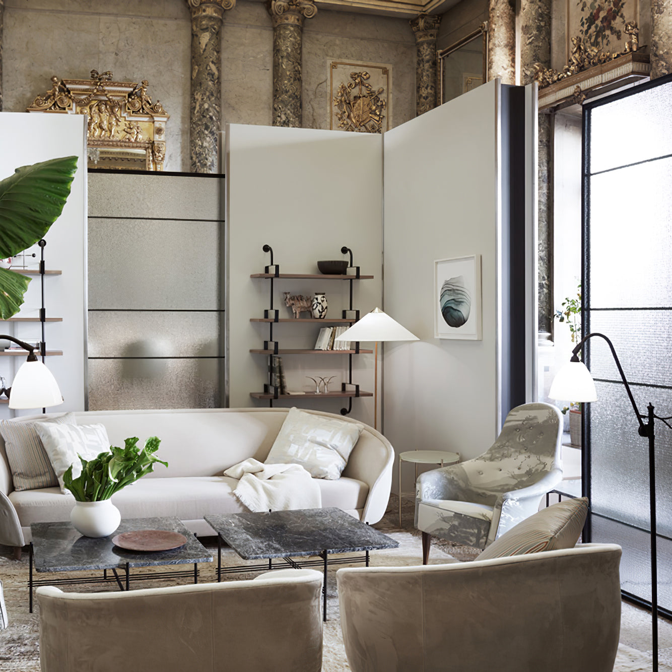 Amora Floor Lamp