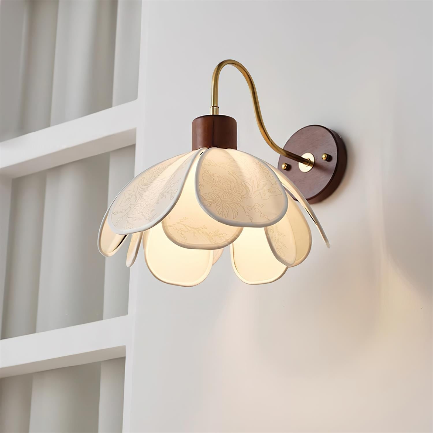 Forali Flower Wall Light