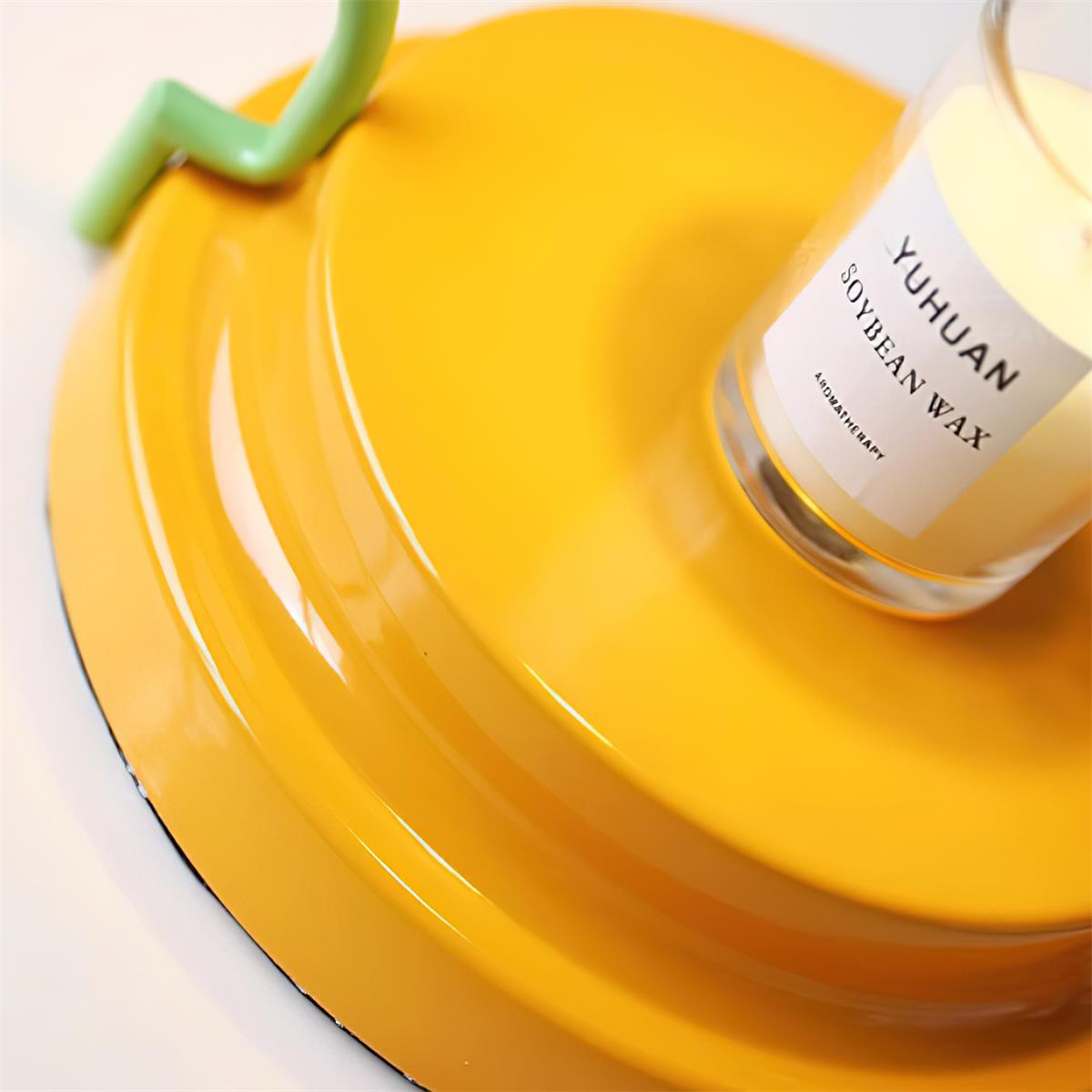 Veloura Candle Lamp