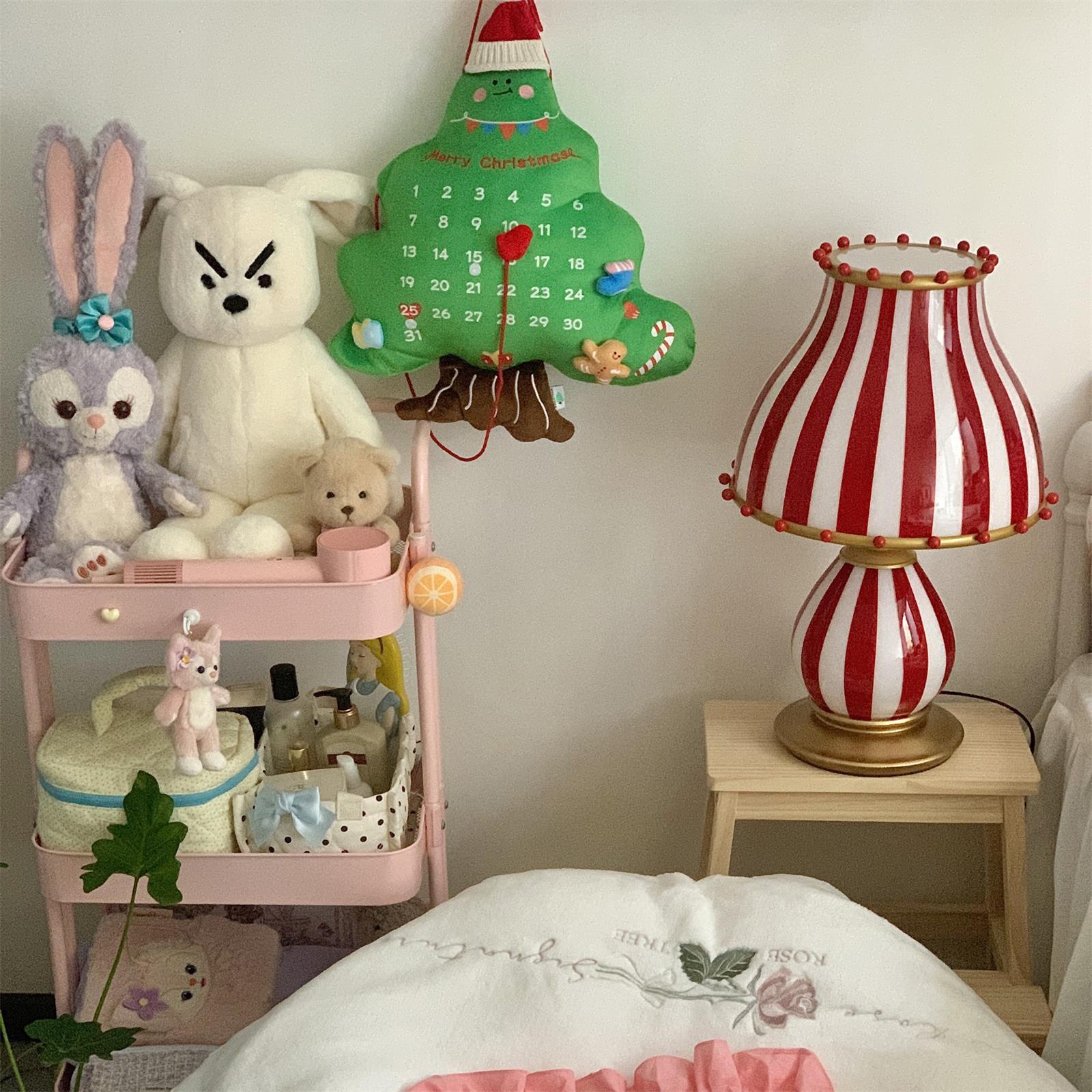 Filnaro Table Lamp