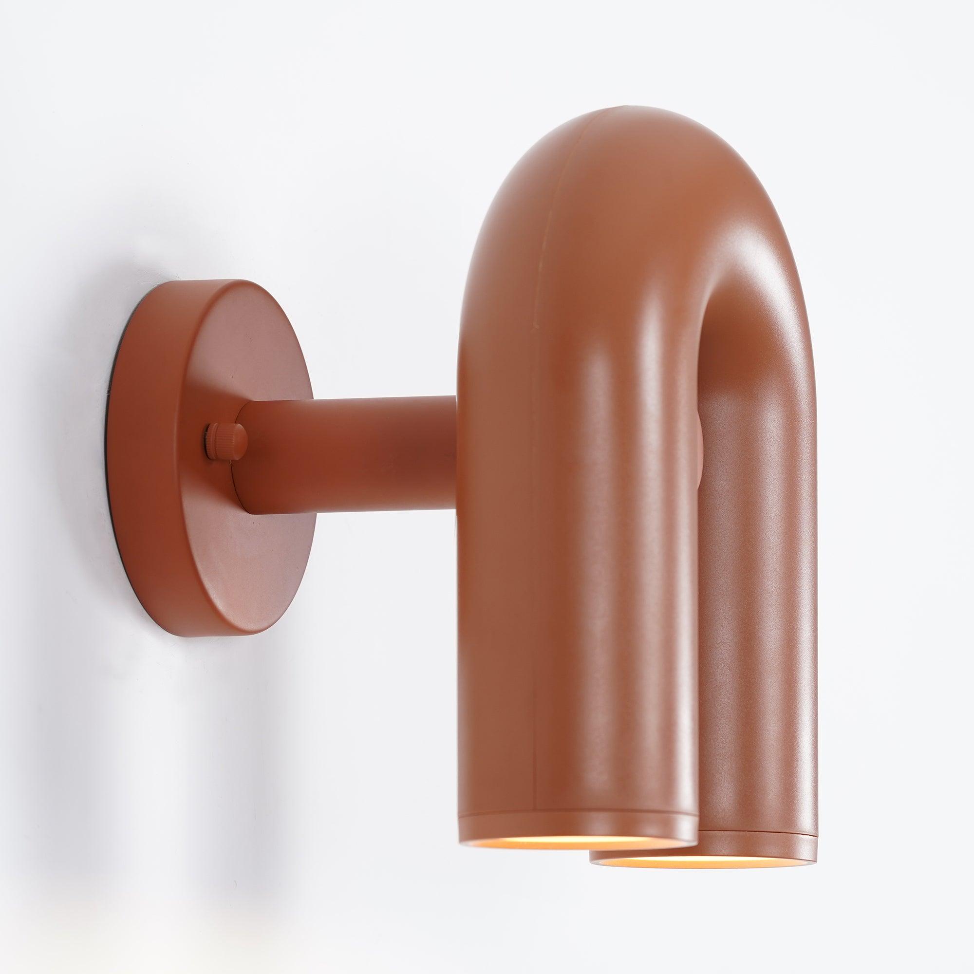 Kuben Wall Light